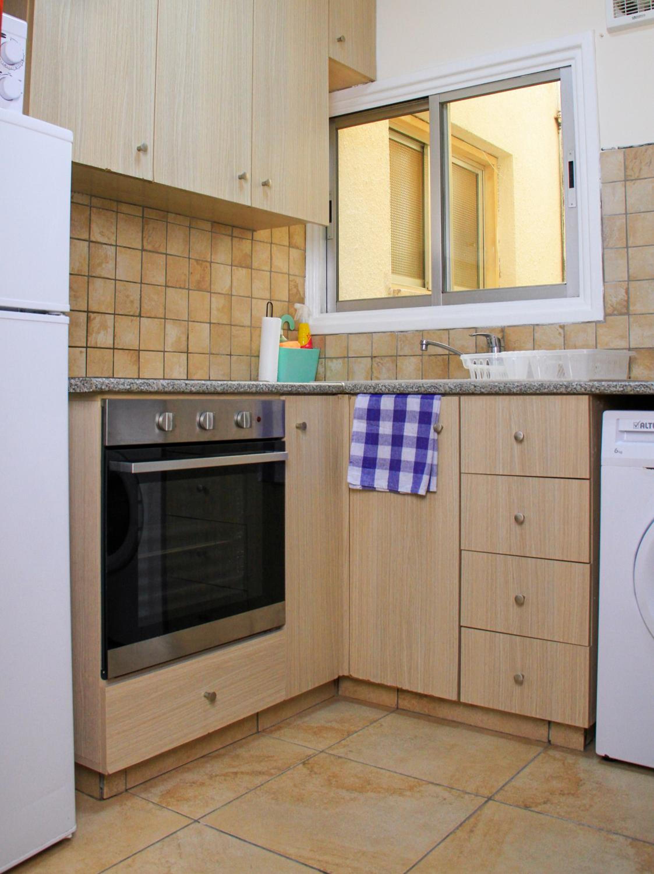 Piale Palms Makenzie Beach Front Apartment Larnaca Airport Area