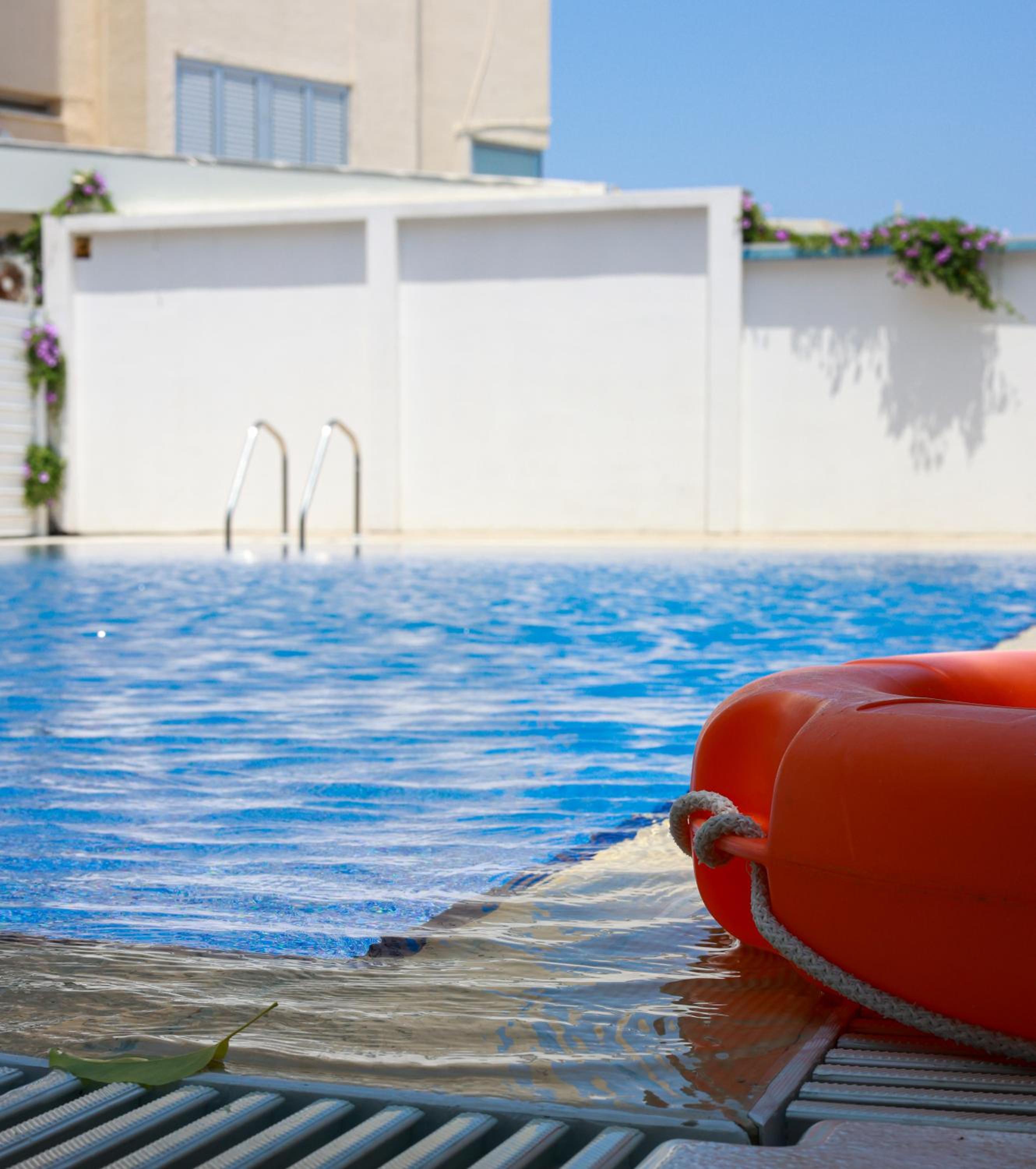 Piale Palms Makenzie Beach Front Apartment Larnaca Airport Area
