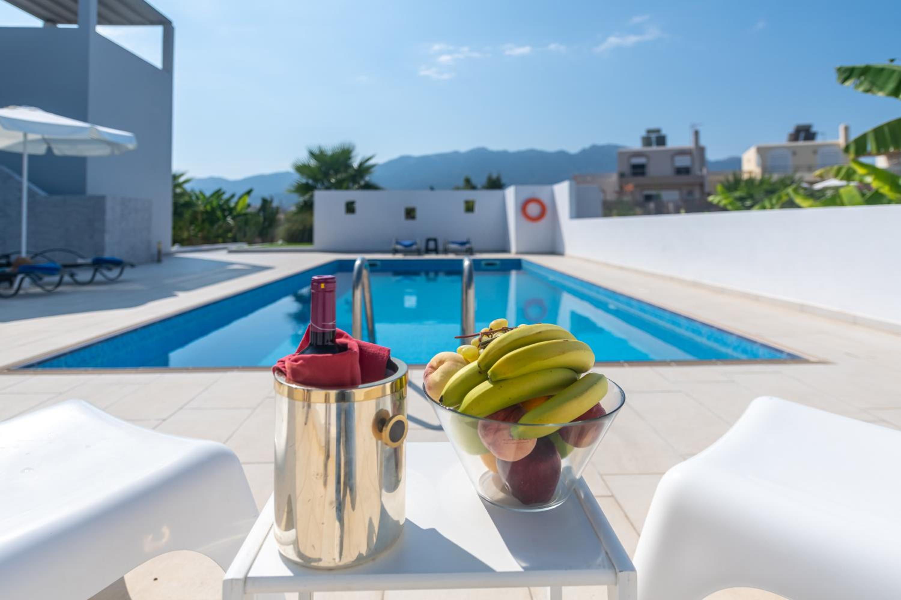 Lilu Villa 2 with Private Pool and Seaview