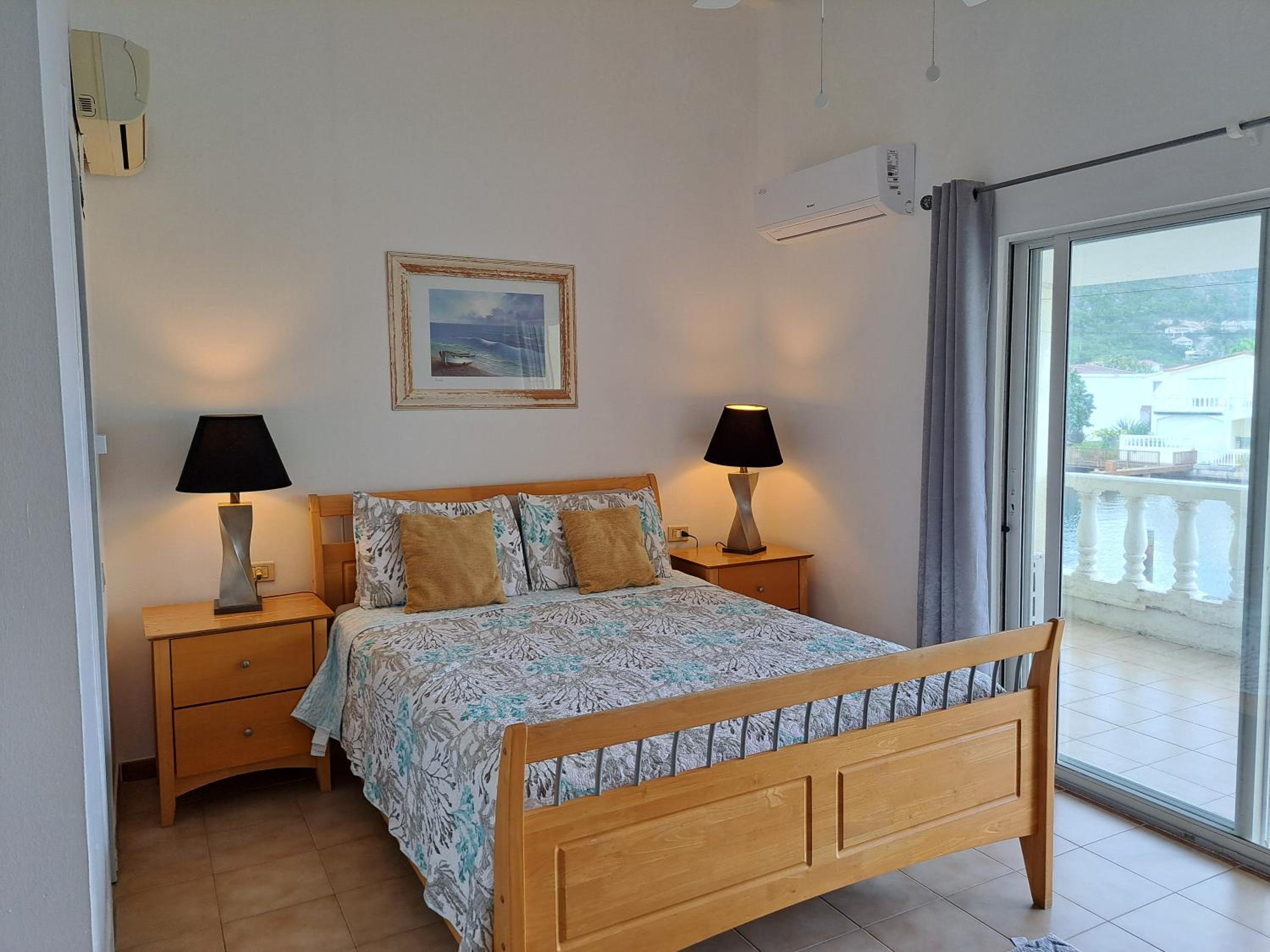 Comfortable villa near the beach
