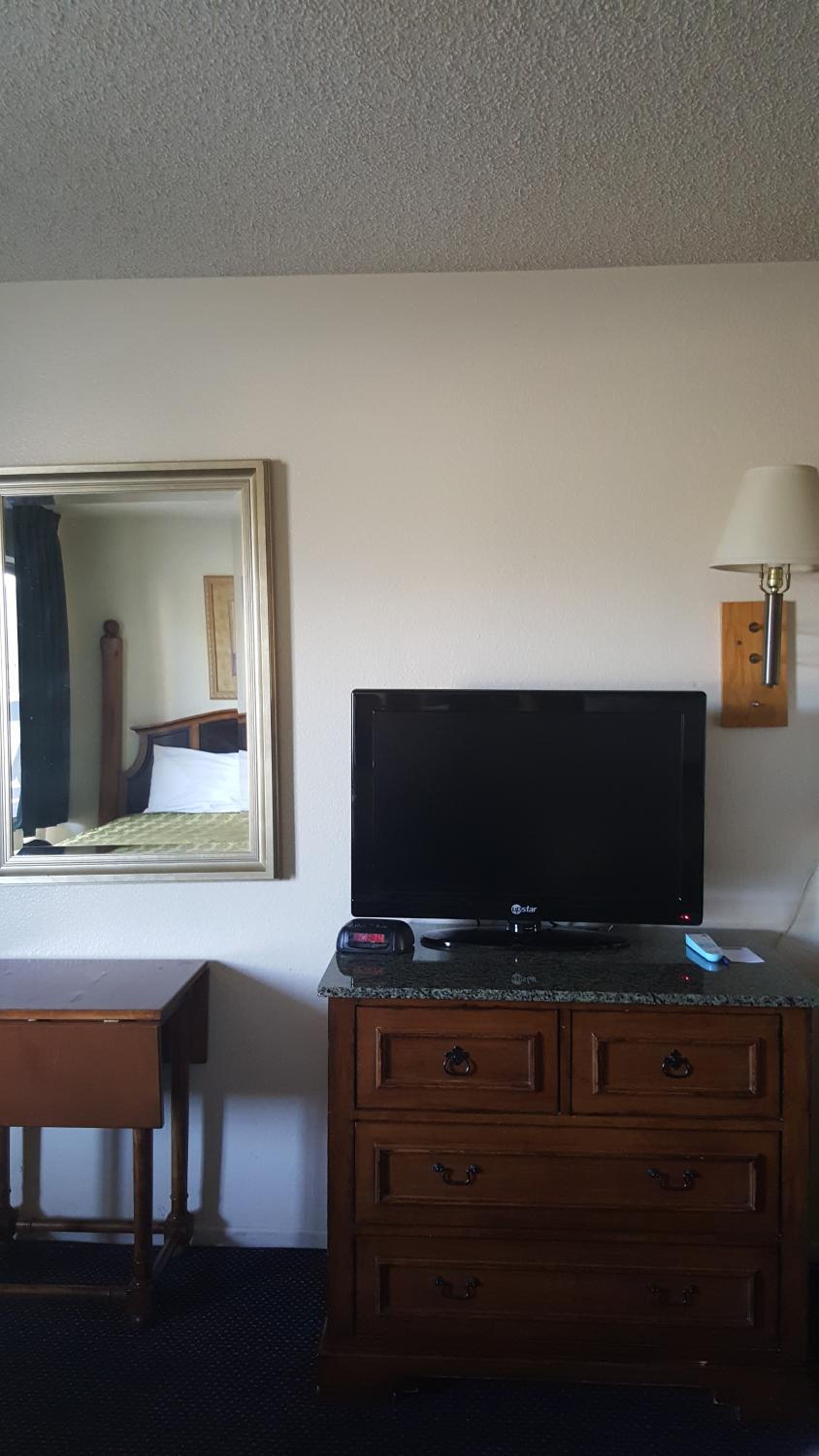Travelodge by Wyndham Indio - Property Image 24