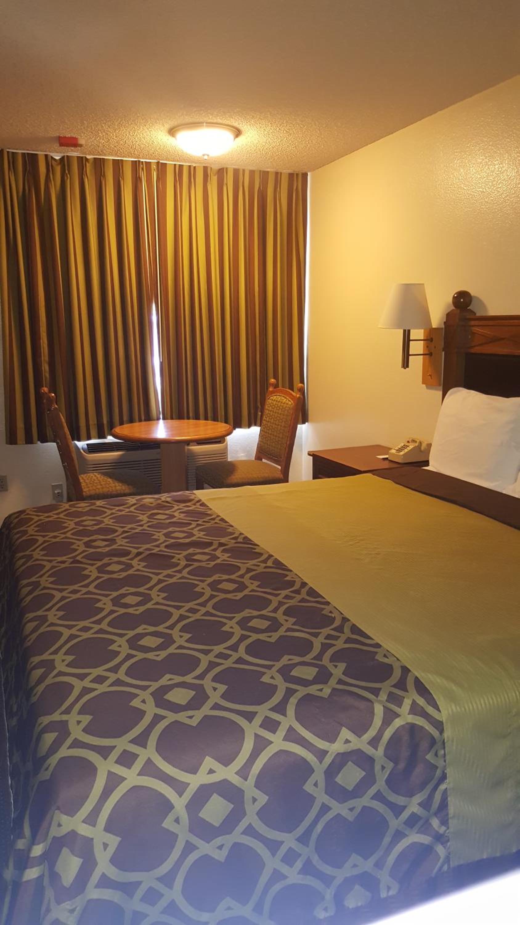 Travelodge by Wyndham Indio - Property Image 22