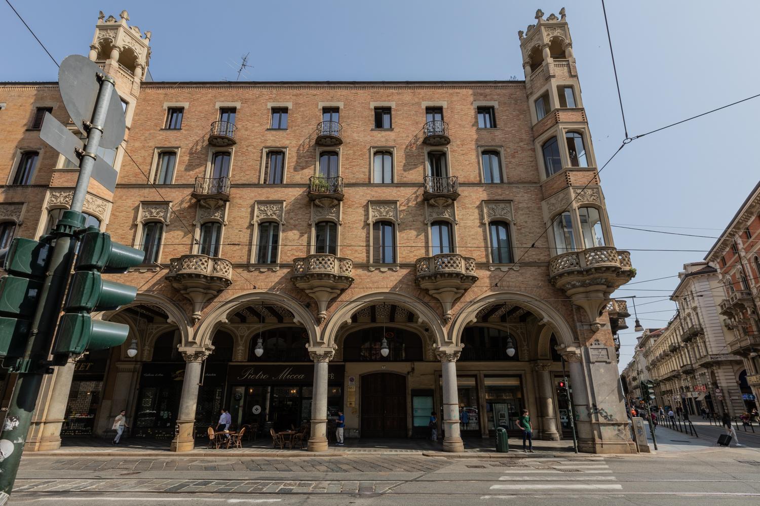 Mansarda in Bianco by Wonderful Italy en Turin