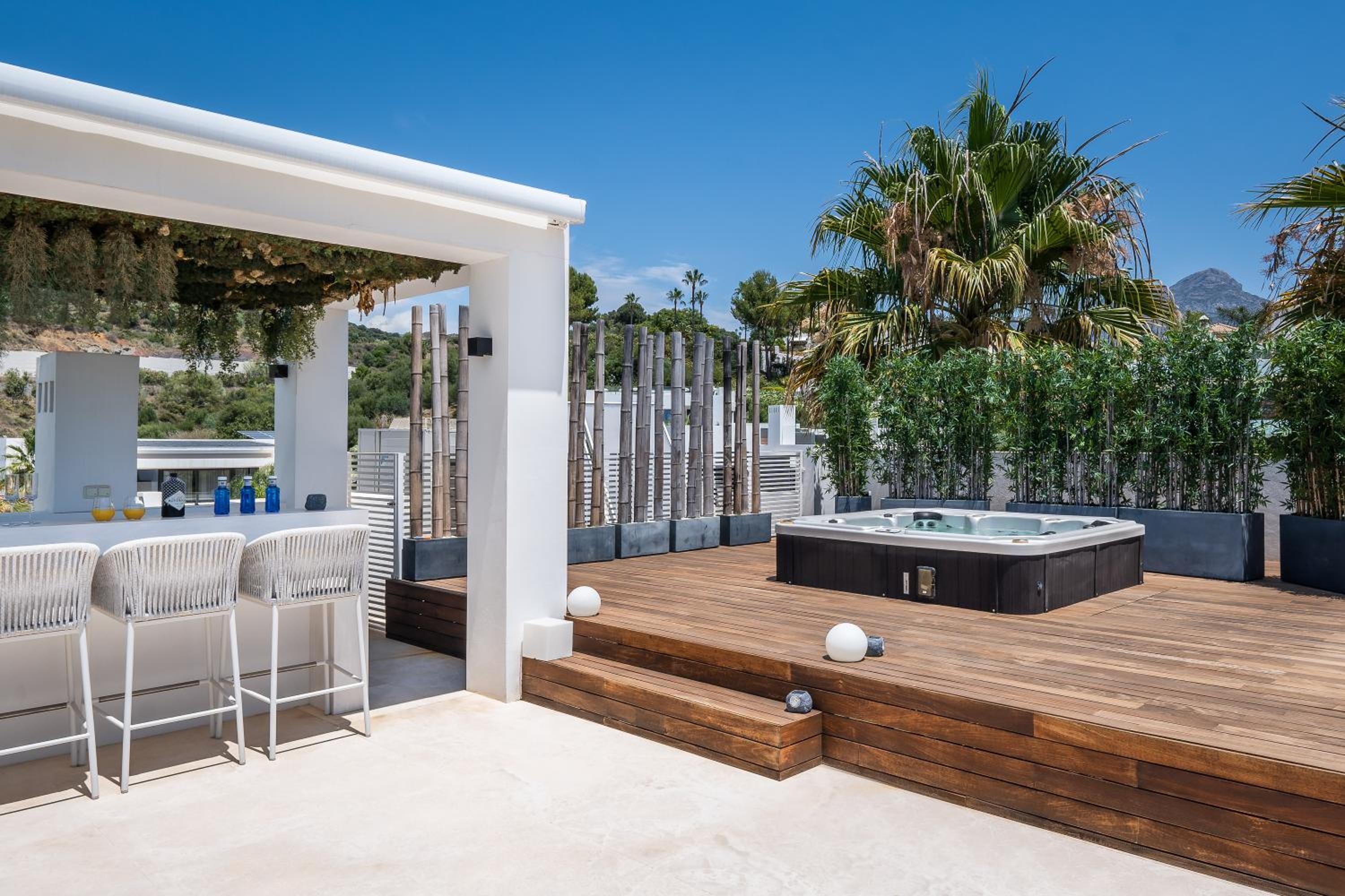 Villa Eva Los Olivos Nueva Andalucia