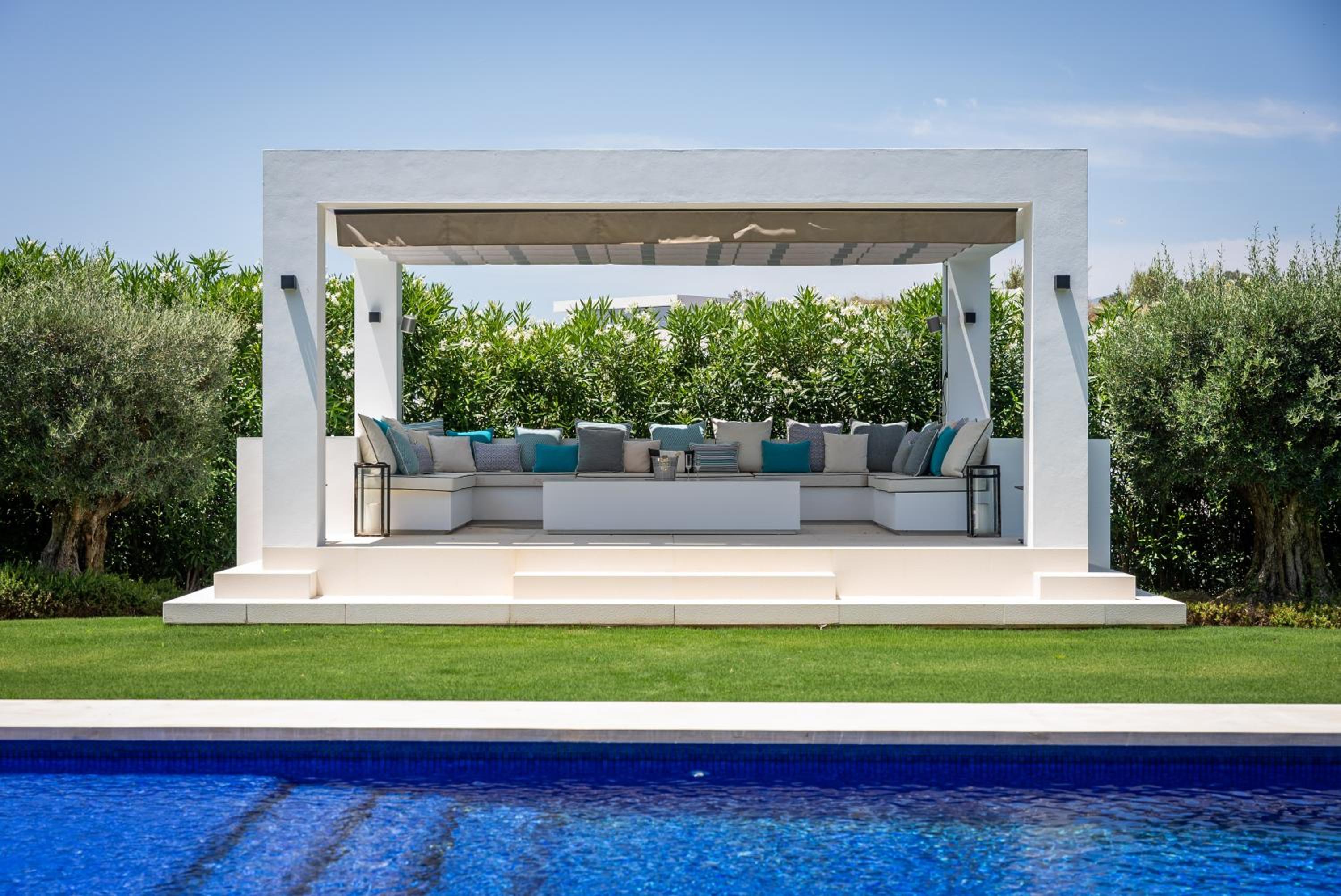 Villa Eva Los Olivos Nueva Andalucia