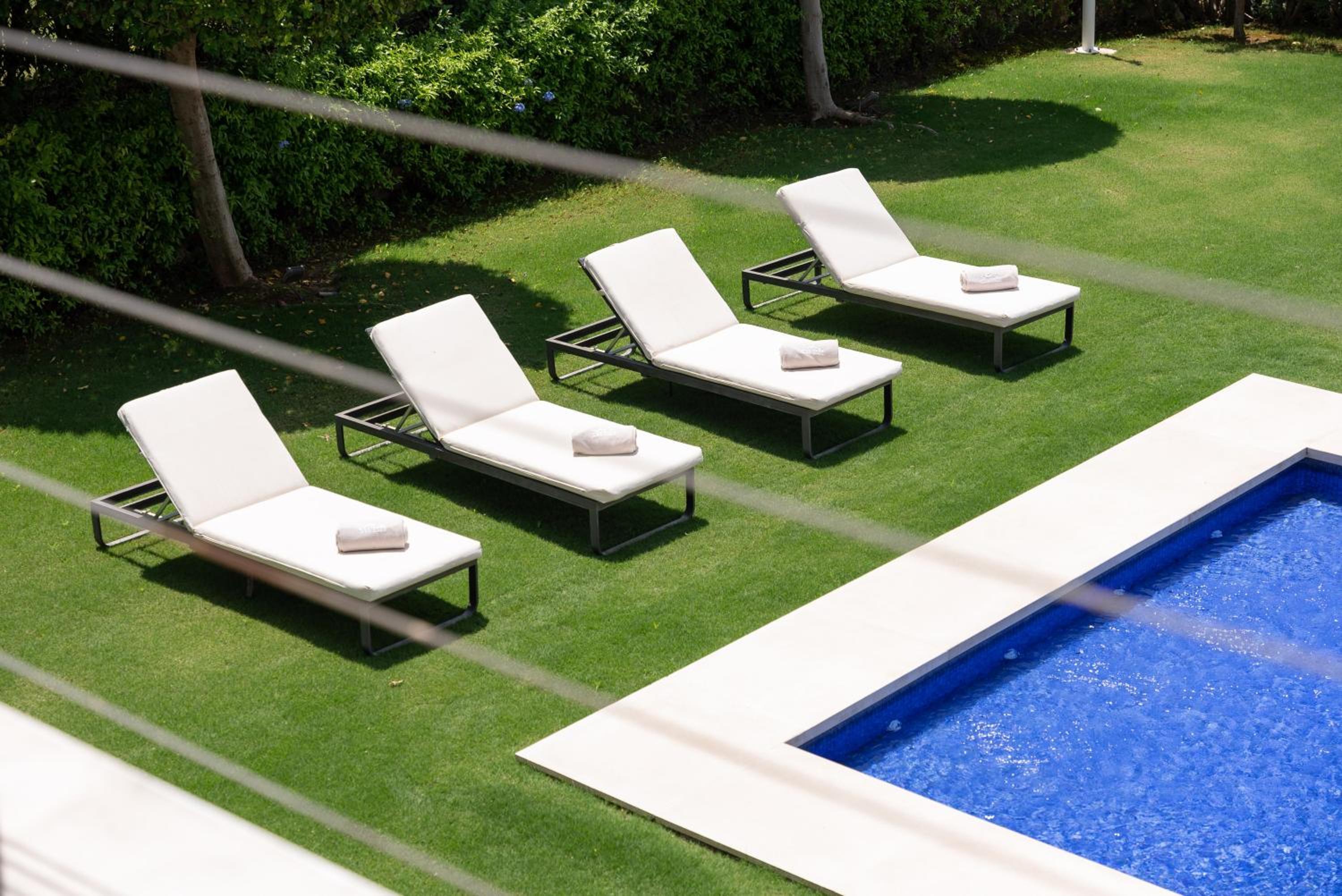 Villa Eva Los Olivos Nueva Andalucia