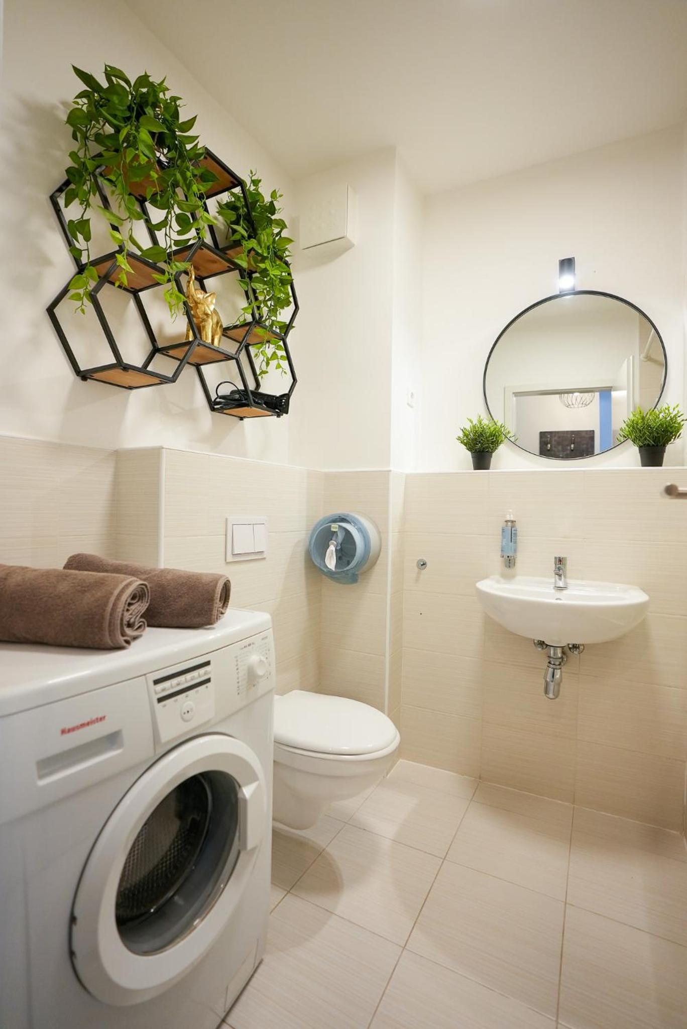 Agrabah Central Premium Apartment view 4