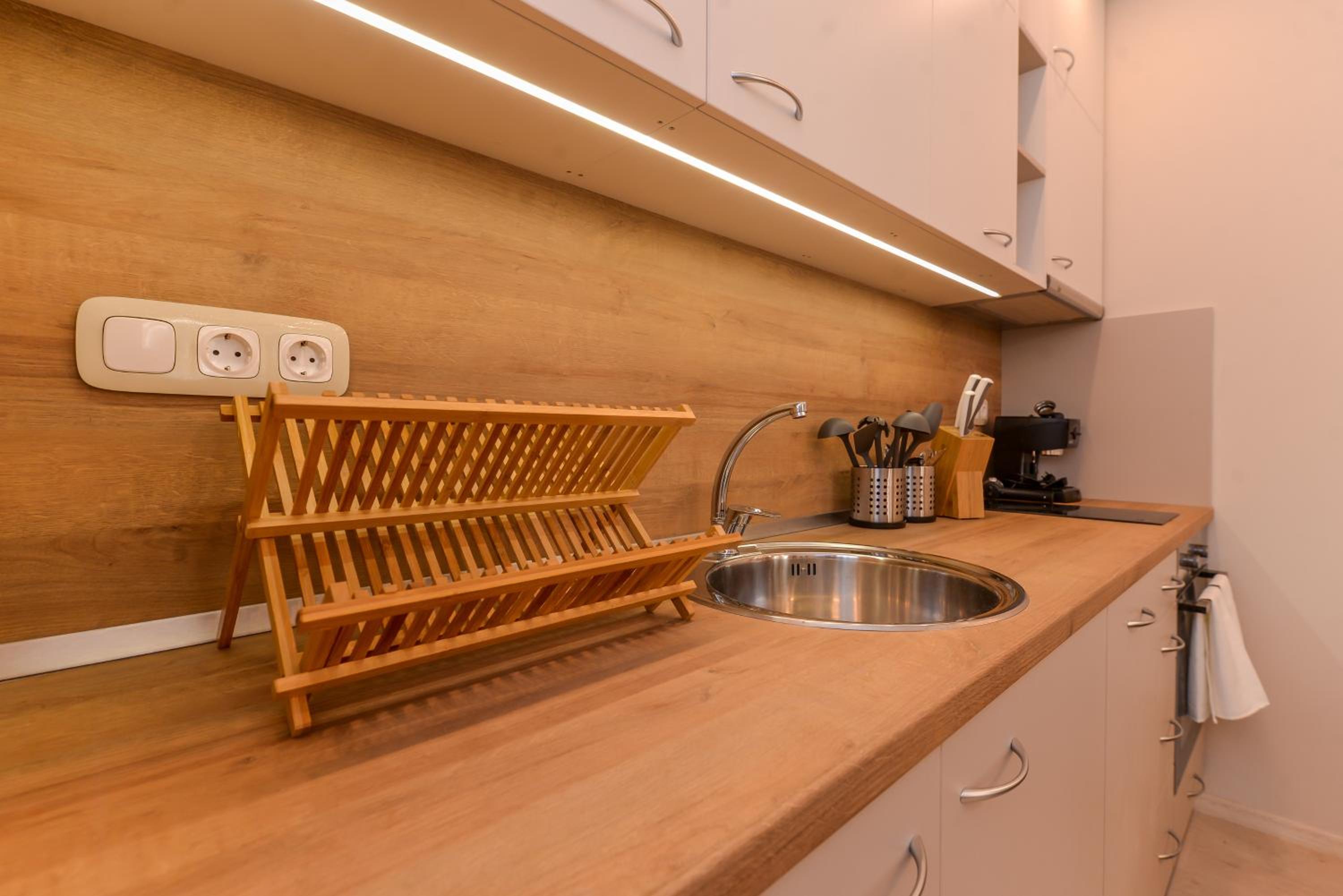 Elegant 1BD Stay on Ekzarh Yosif, Sofia by Flat Mаnager
