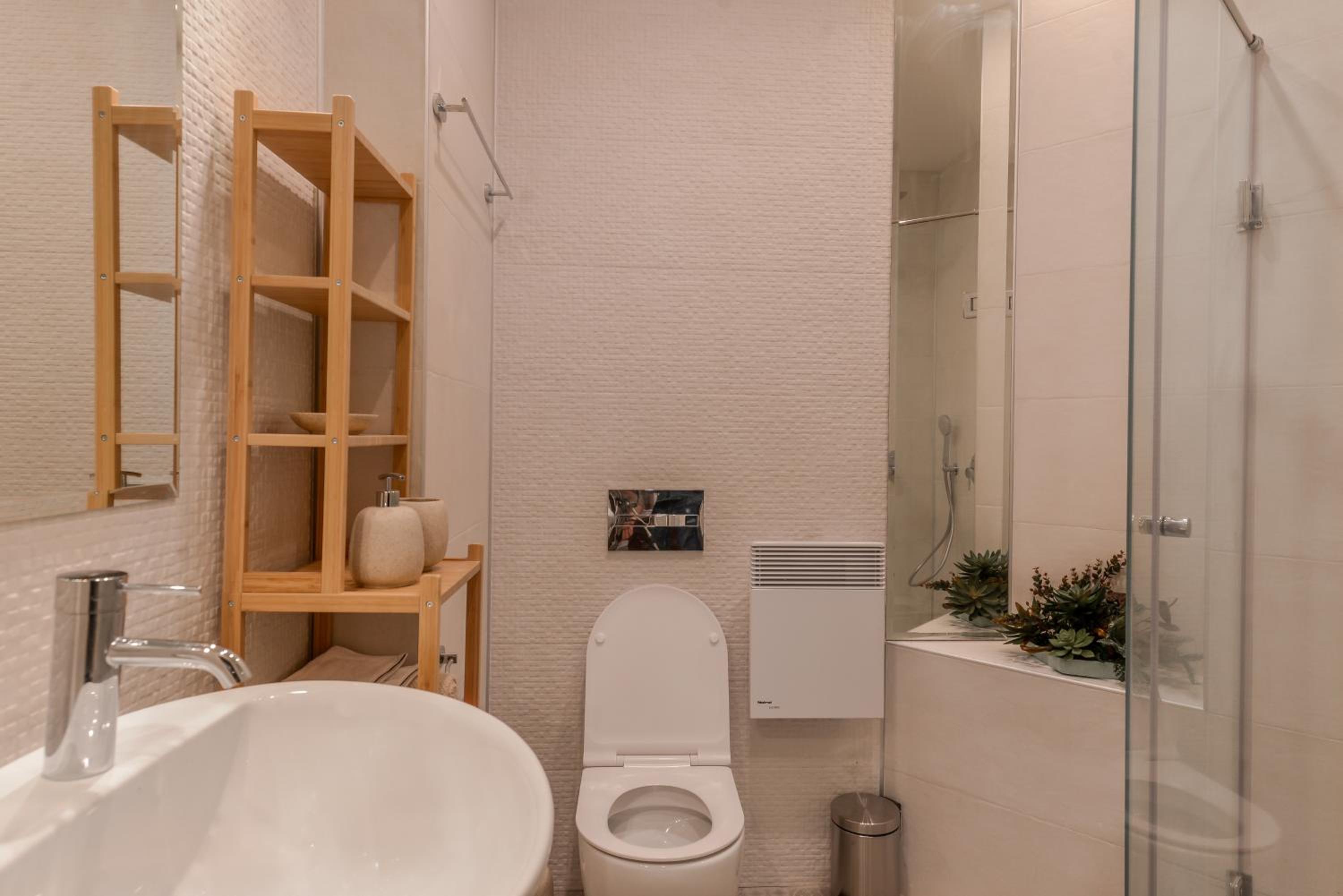 Elegant 1BD Stay on Ekzarh Yosif, Sofia by Flat Mаnager