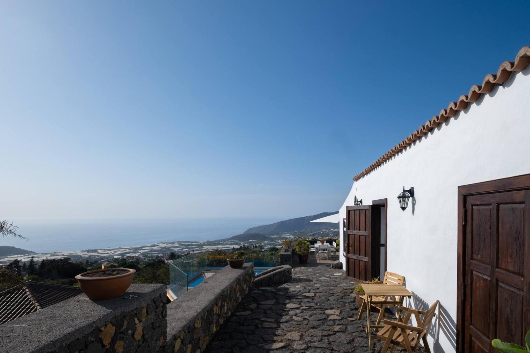 Casa Cordobés by Huskalia