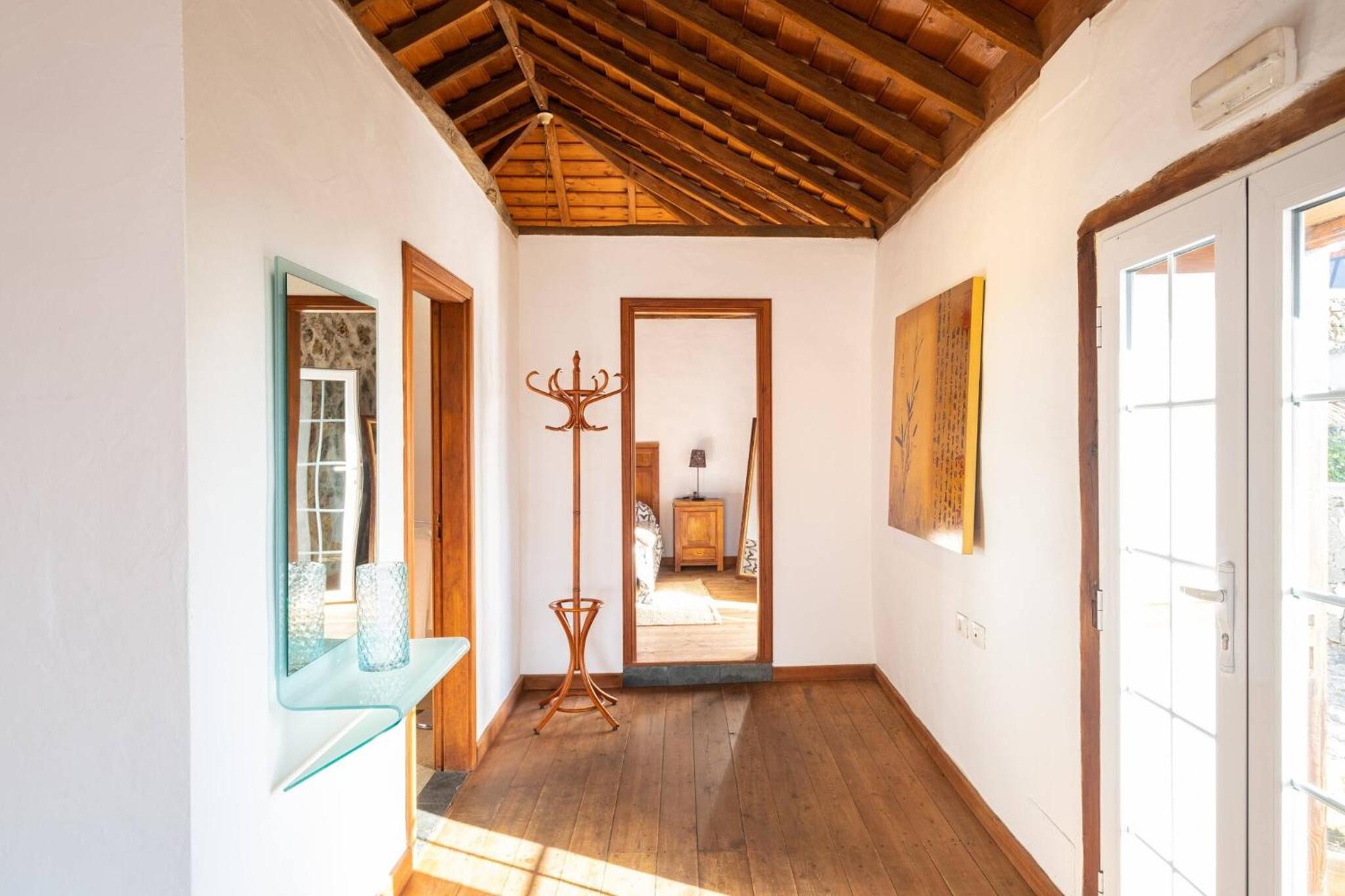 Casa Cordobés by Huskalia