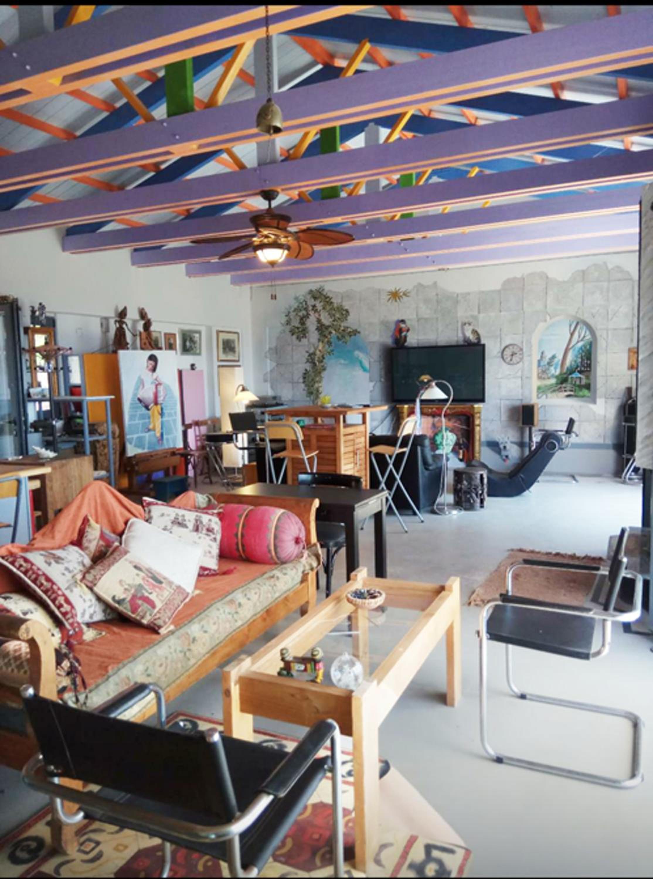 lounge