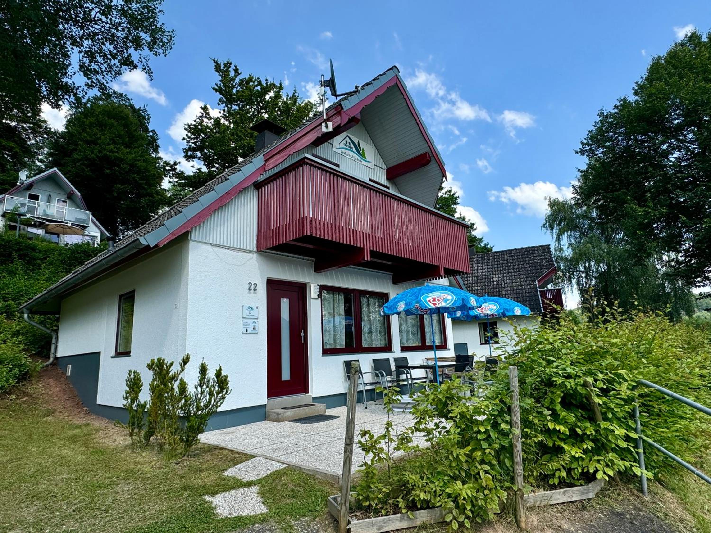Ferienhaus 22 mit Seeblick und Garten bis 6 Personen