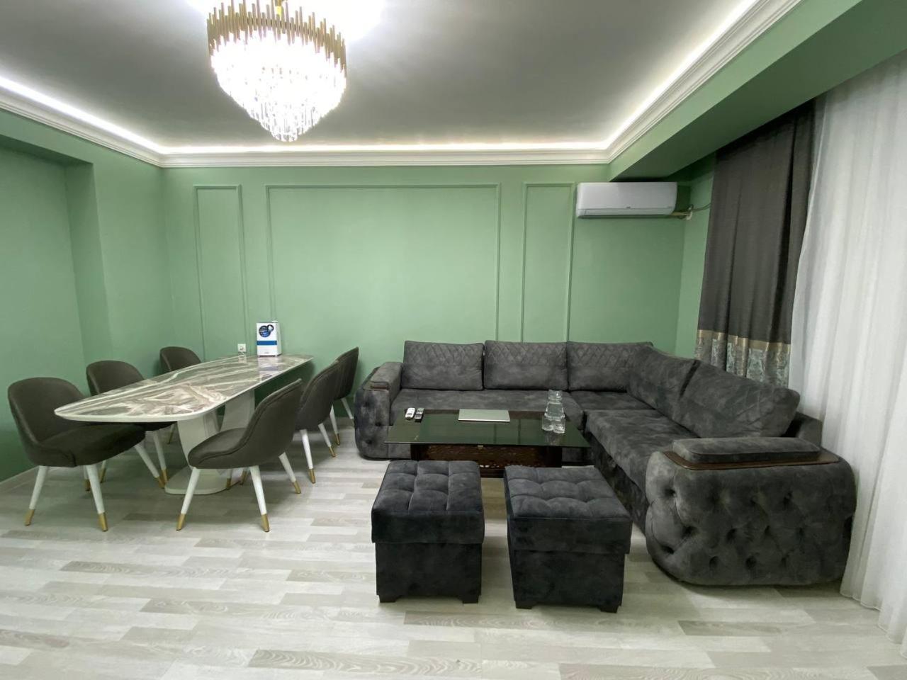 Glinka Apartment