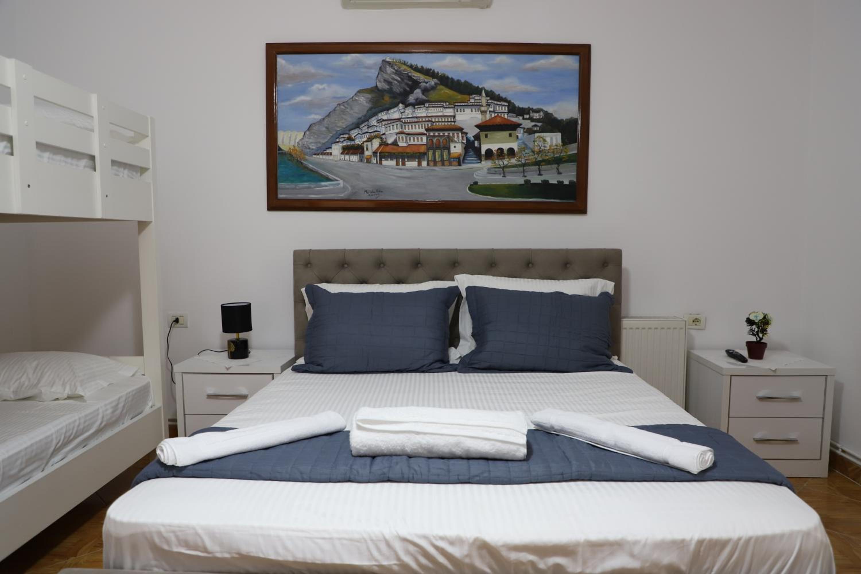 Apartment Xheison