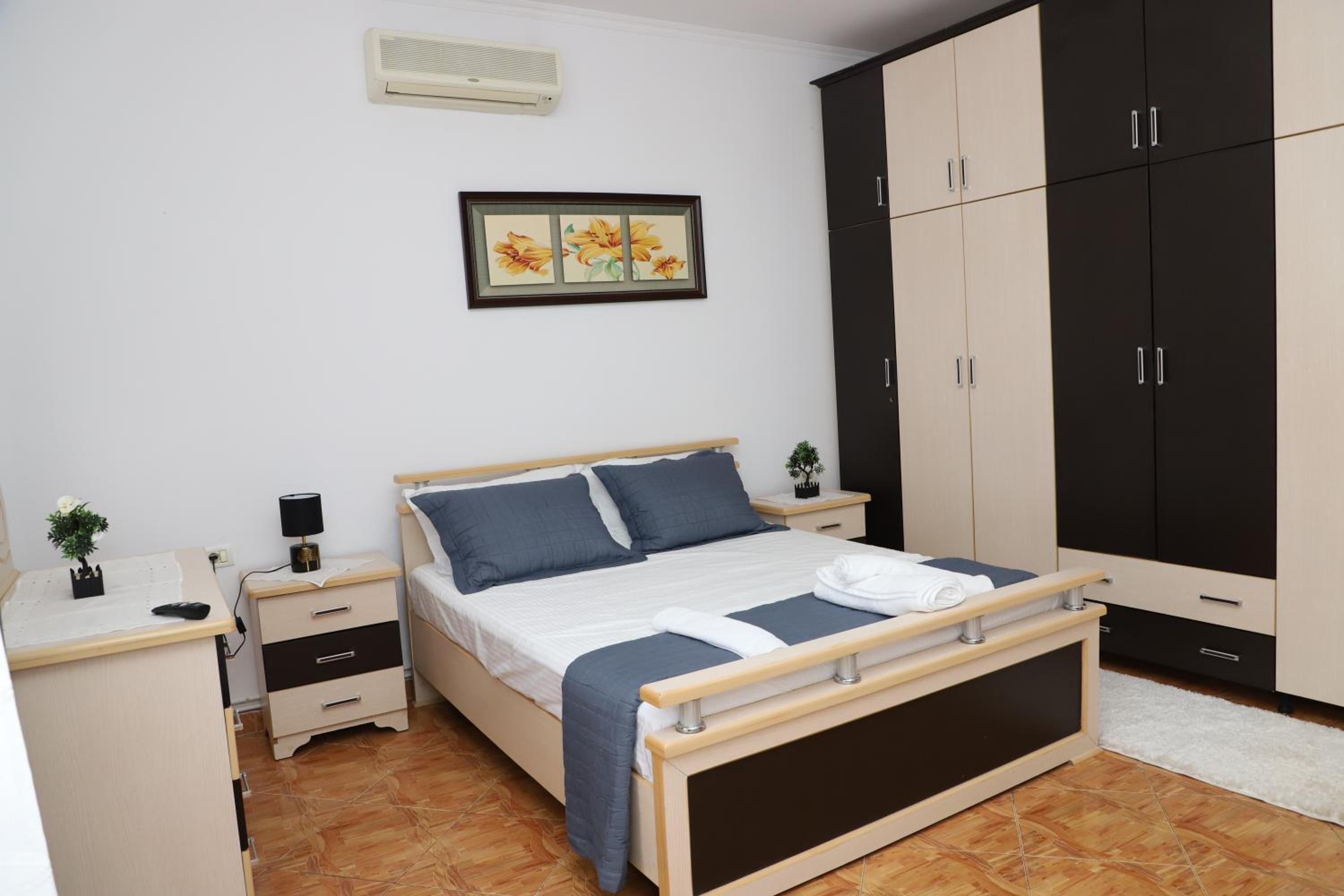 Apartment Xheison