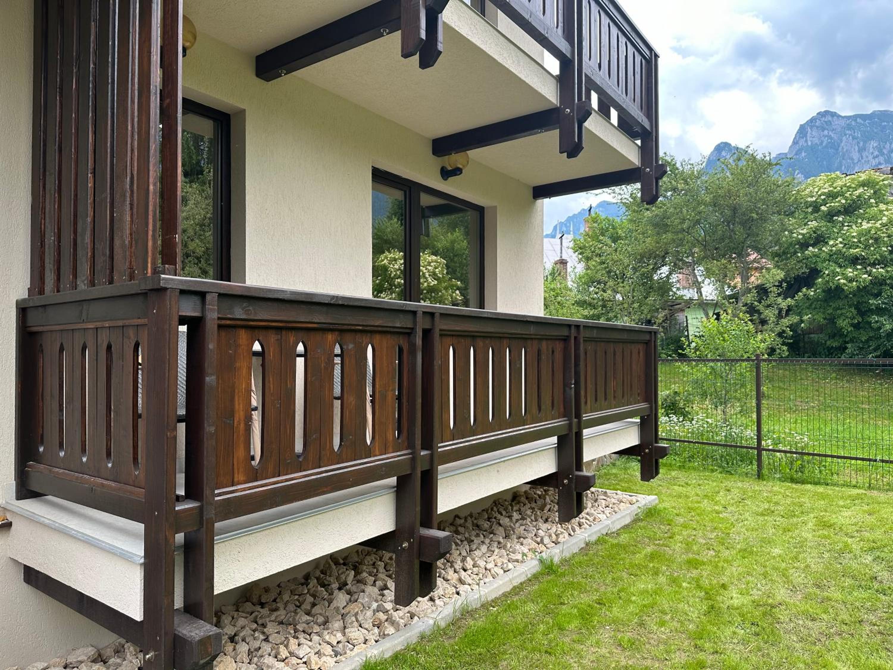 The View Apartment 3 Bușteni view 5