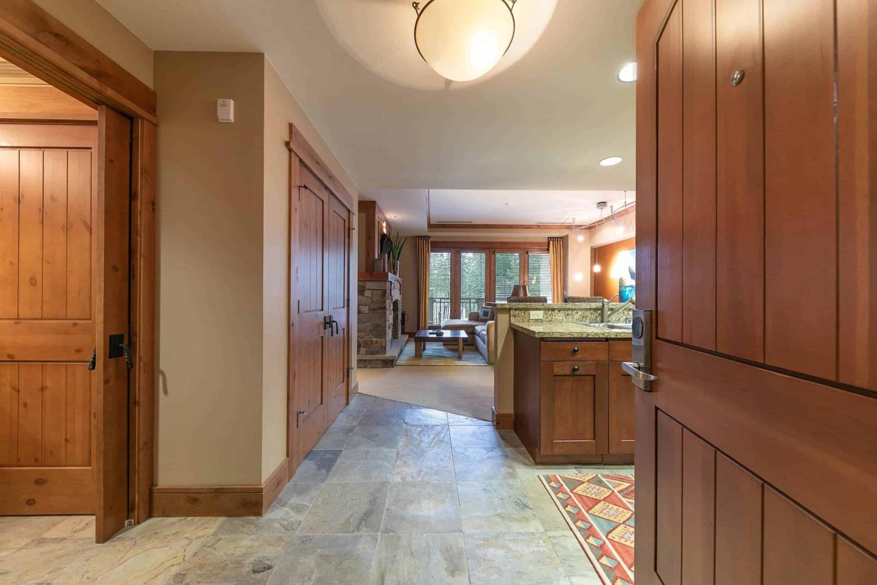 Lake Tahoe Vacations - Catamount Lodge 305 by East West Hospitality - Property Image 16
