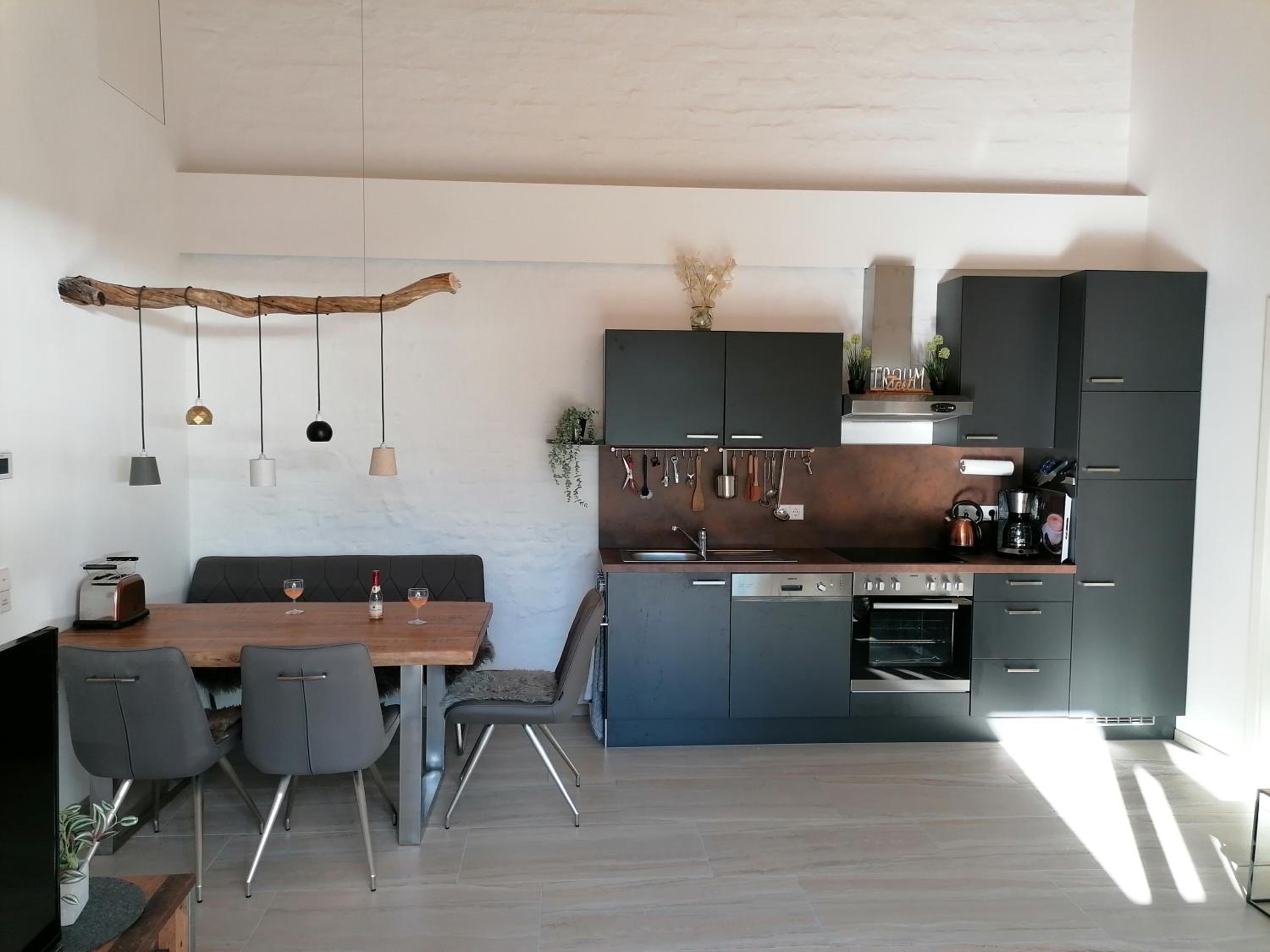 Auszeit Erfurt - stilvoller Bungalow mit Parkplatz - zentrumsnah
