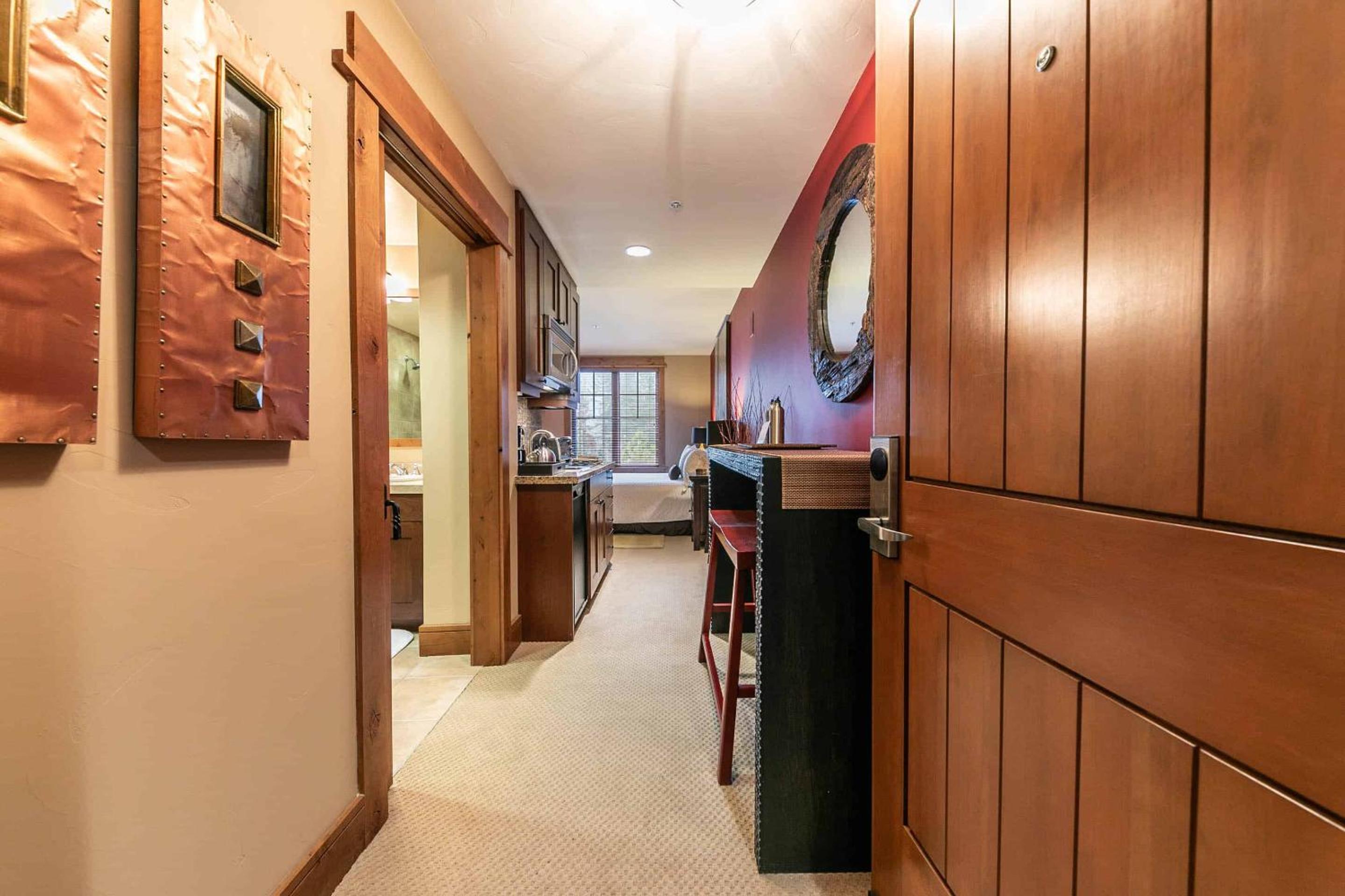Lake Tahoe Vacations - Catamount Lodge 305 by East West Hospitality - Property Image 12