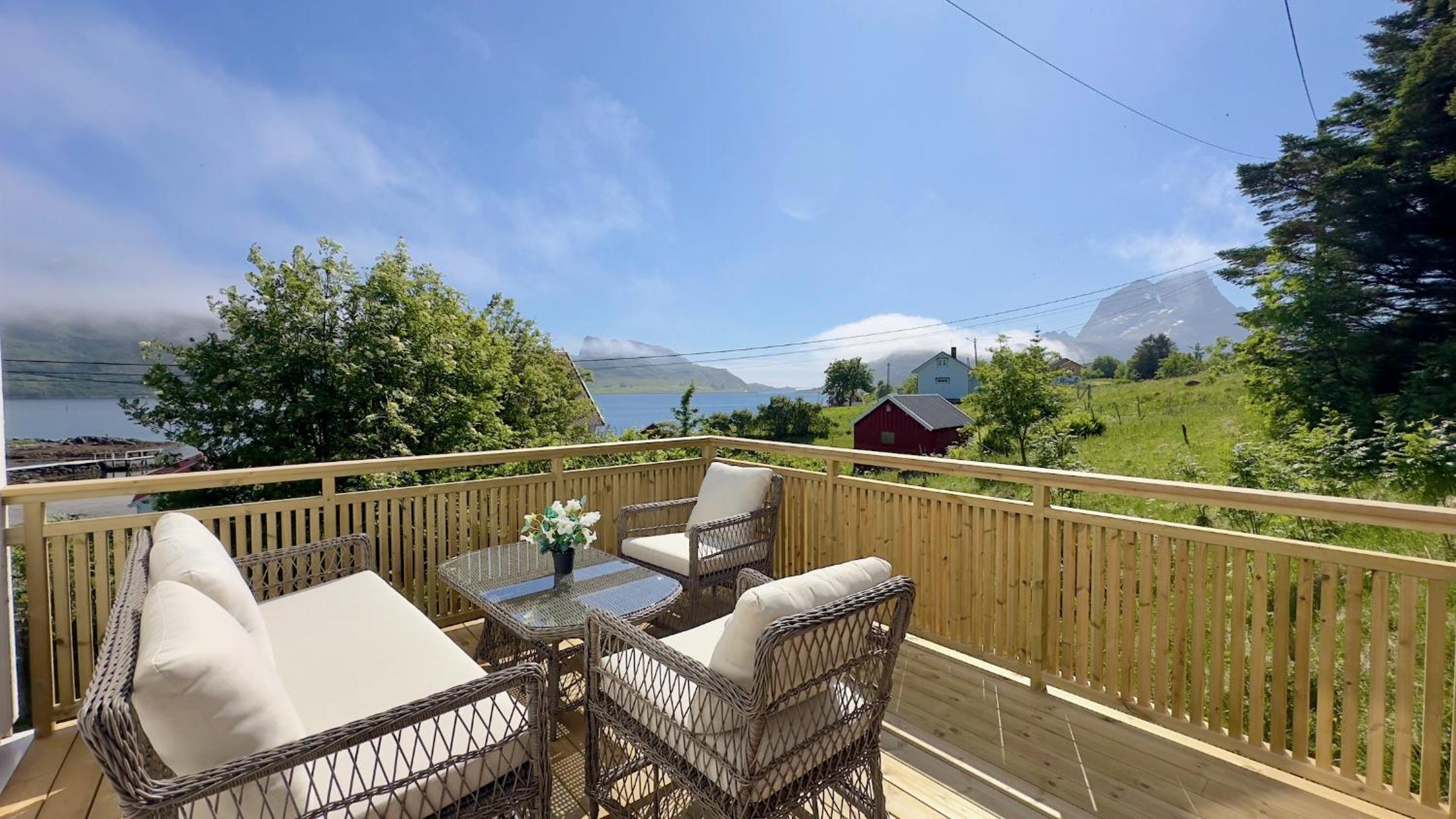 Seaview Holiday Home - Fredvang view 2