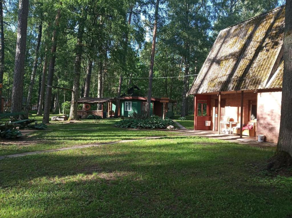 Ašmonų poilsiavietė