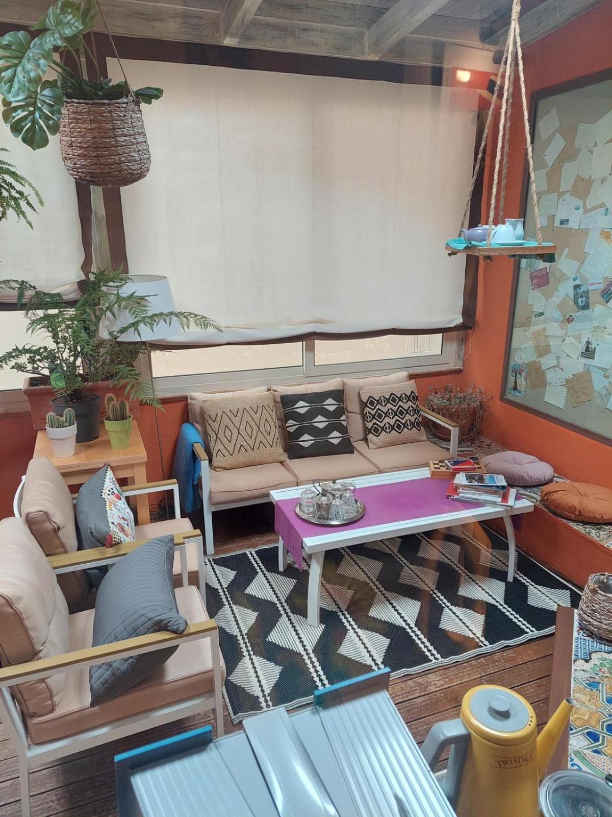 lounge