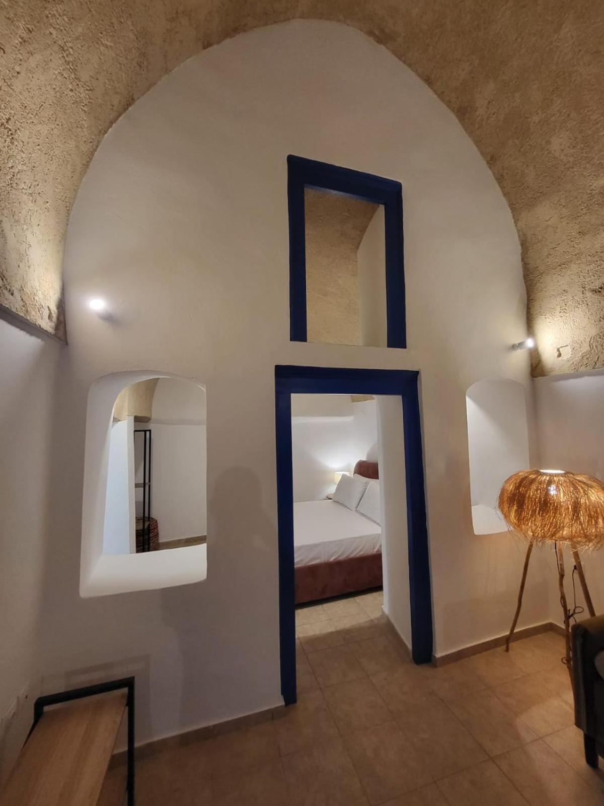 Cave Houses Mesaria photo 4