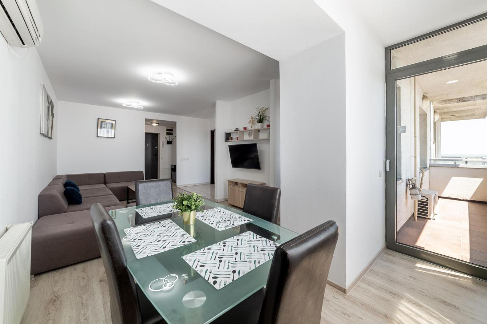 Monaco Grand Apartments By CityBookings