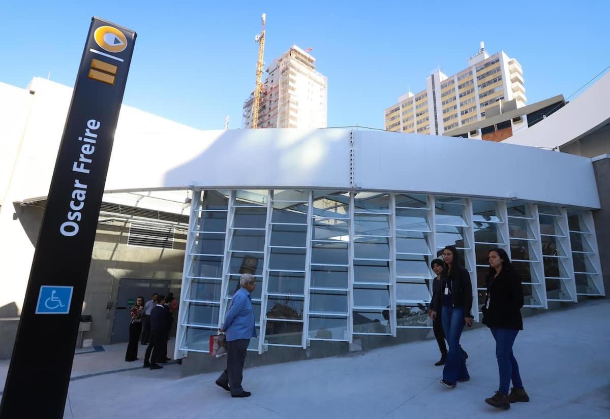 Apt 130m em SP Pinheiros x Jardins Próximo ao metrô