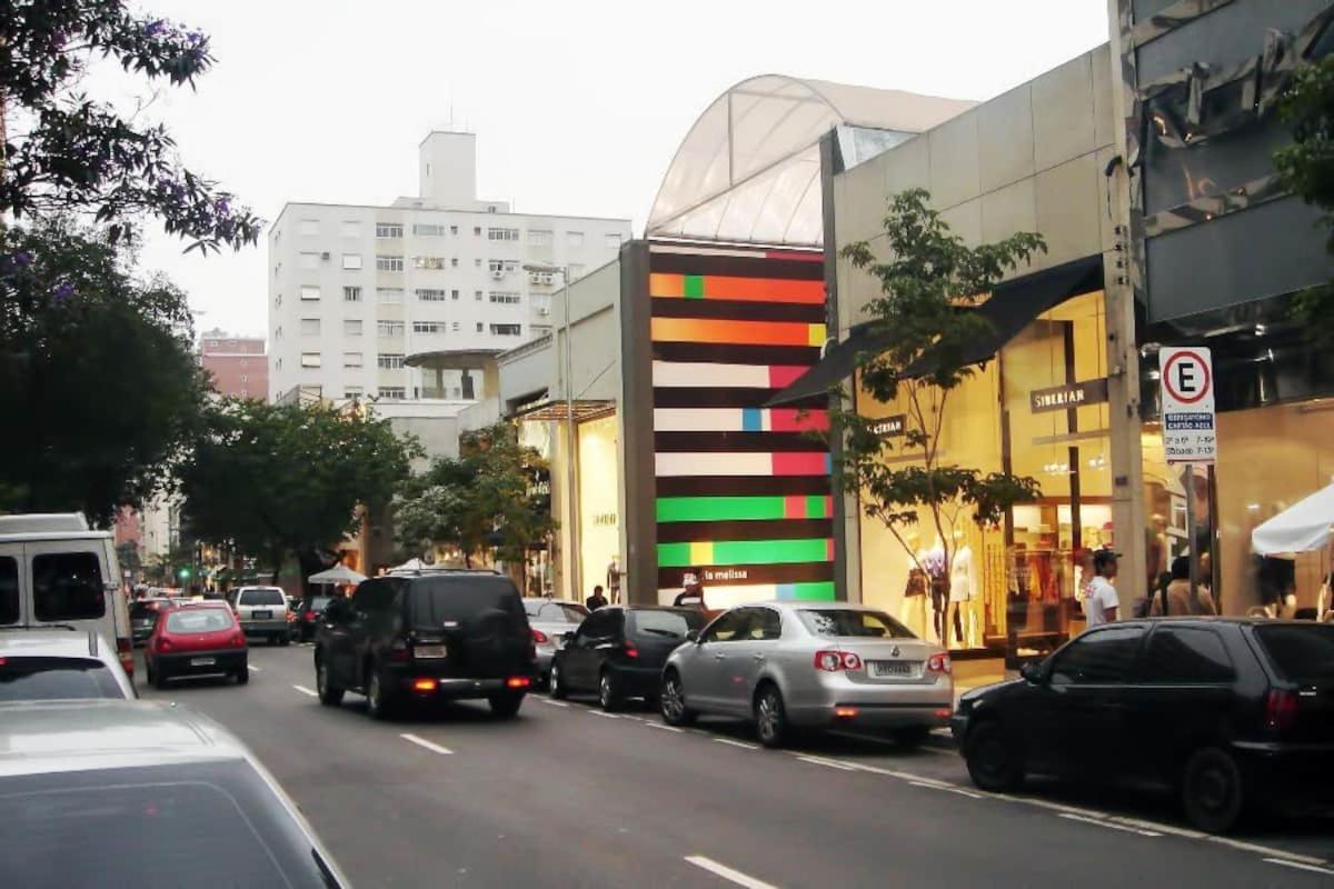 Apt 130m em SP Pinheiros x Jardins Próximo ao metrô