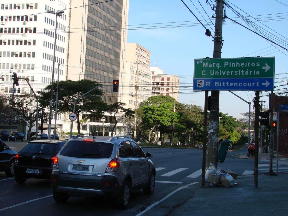 Apt 130m em SP Pinheiros x Jardins Próximo ao metrô