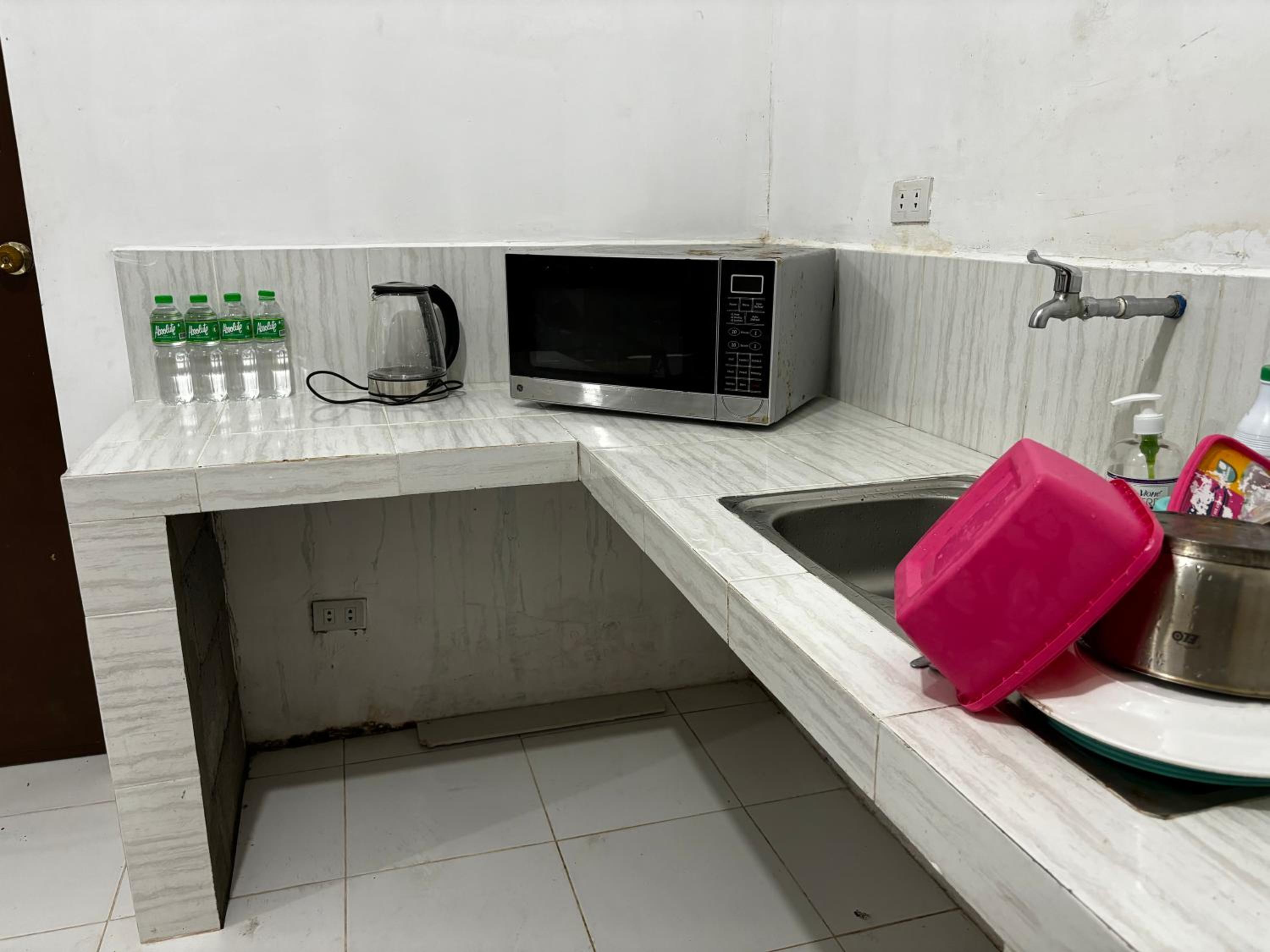 Private Apartment nearby Natural Hot Springs & Waterfall view 5