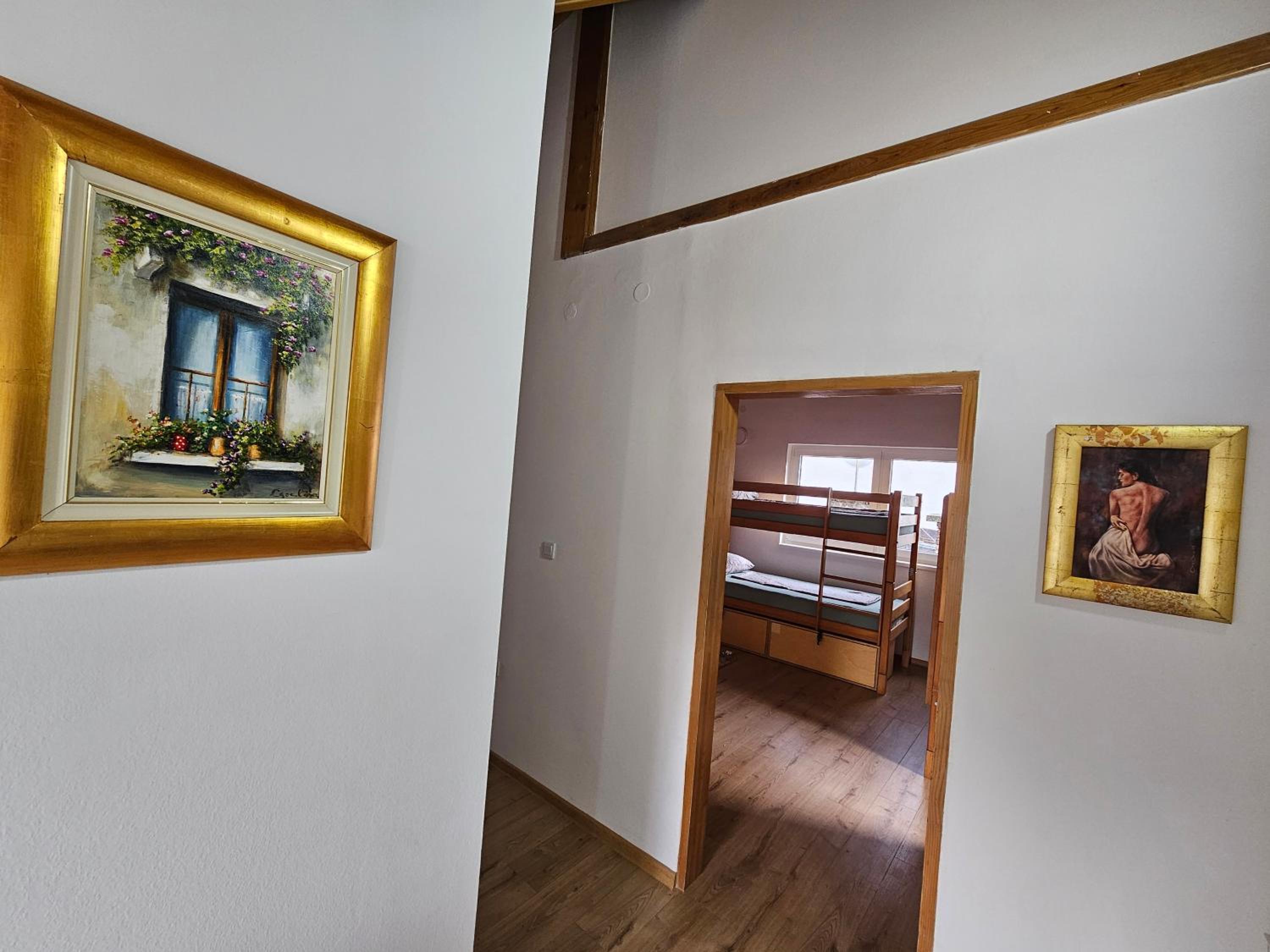 Leopold Chillout Hostel