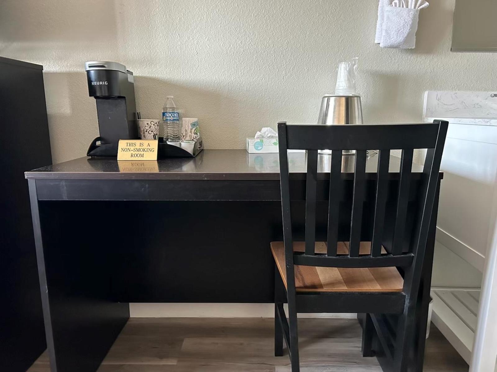 Photo 18