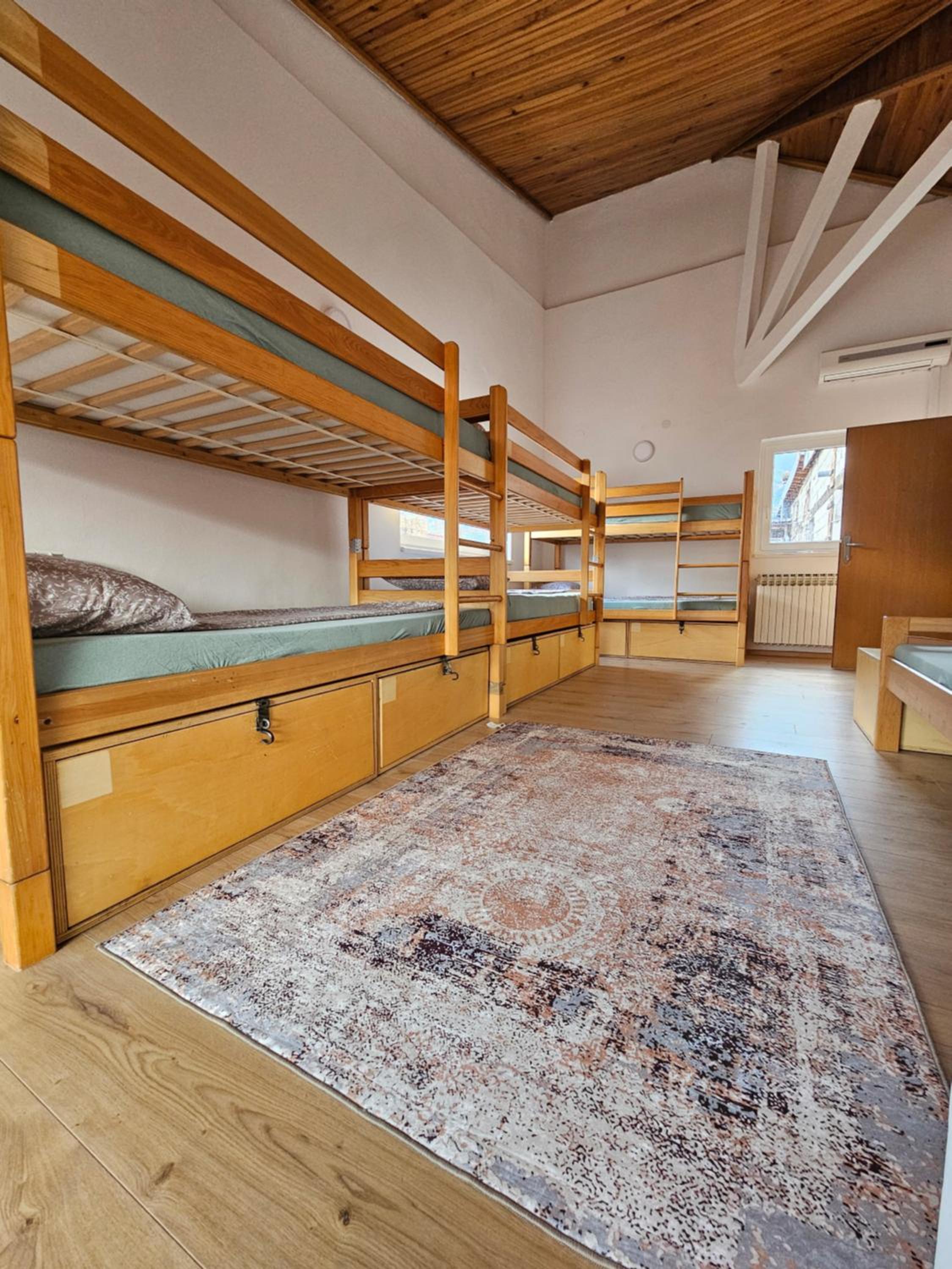 Leopold Chillout Hostel
