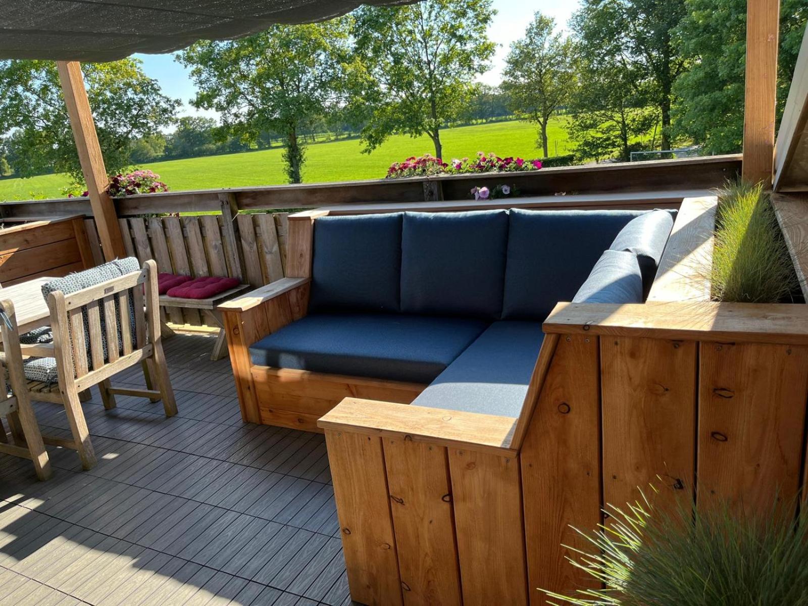 Lenthe Farm Lodge view 5