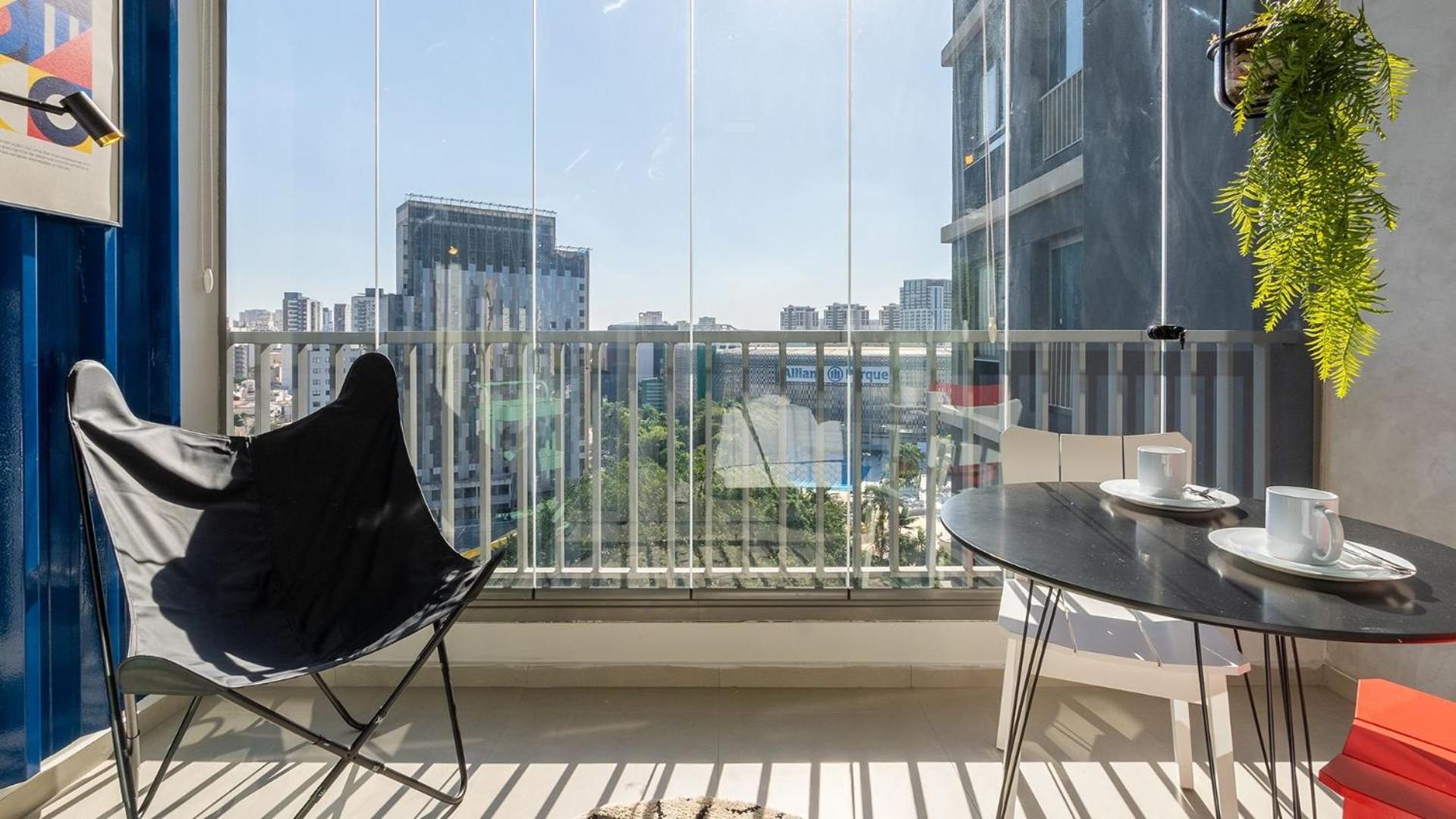 Studios Novíssimos com Piscina no Rooftop e vista para o Allianz Parque