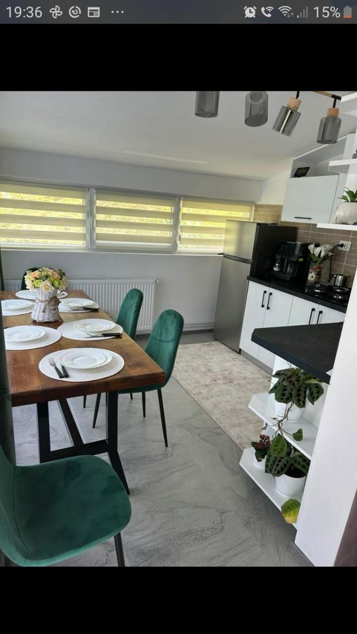VILA Ade view 4