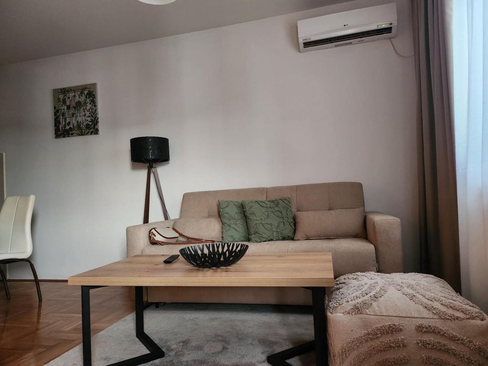 Simple Apartment