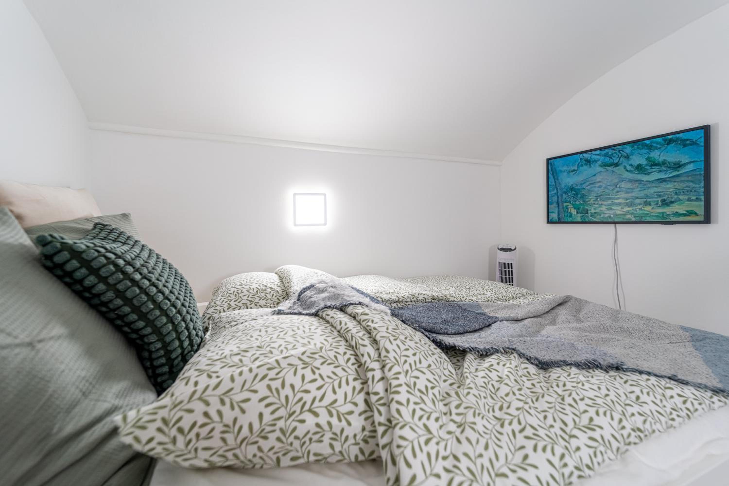 Kalvin Klein Apartment view 3