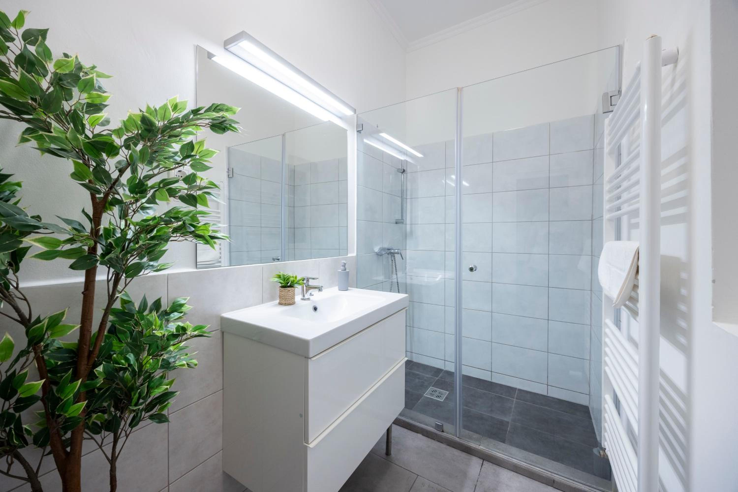 Stylish & Charming Cozy Suite by Prestige Homes view 4