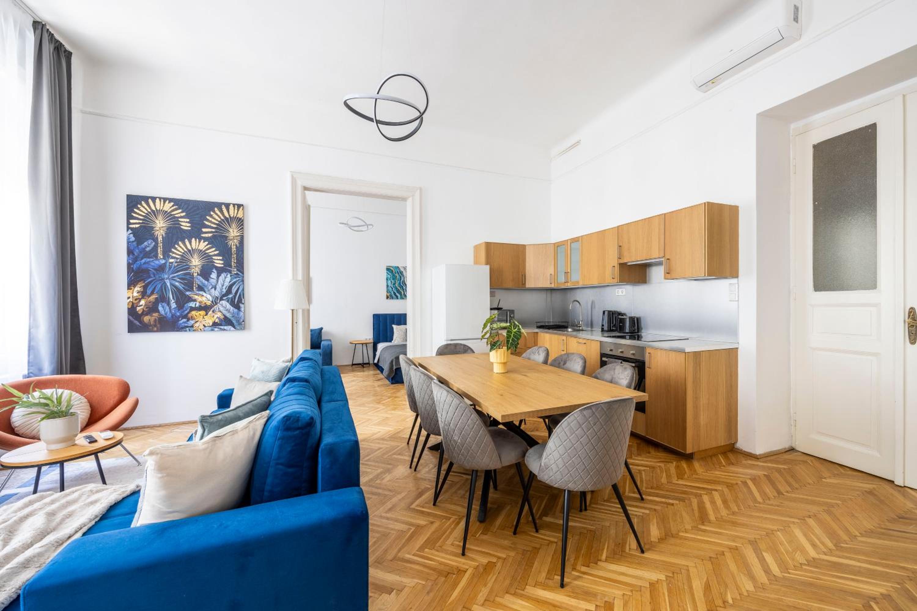 Stylish & Charming Cozy Suite by Prestige Homes view 2