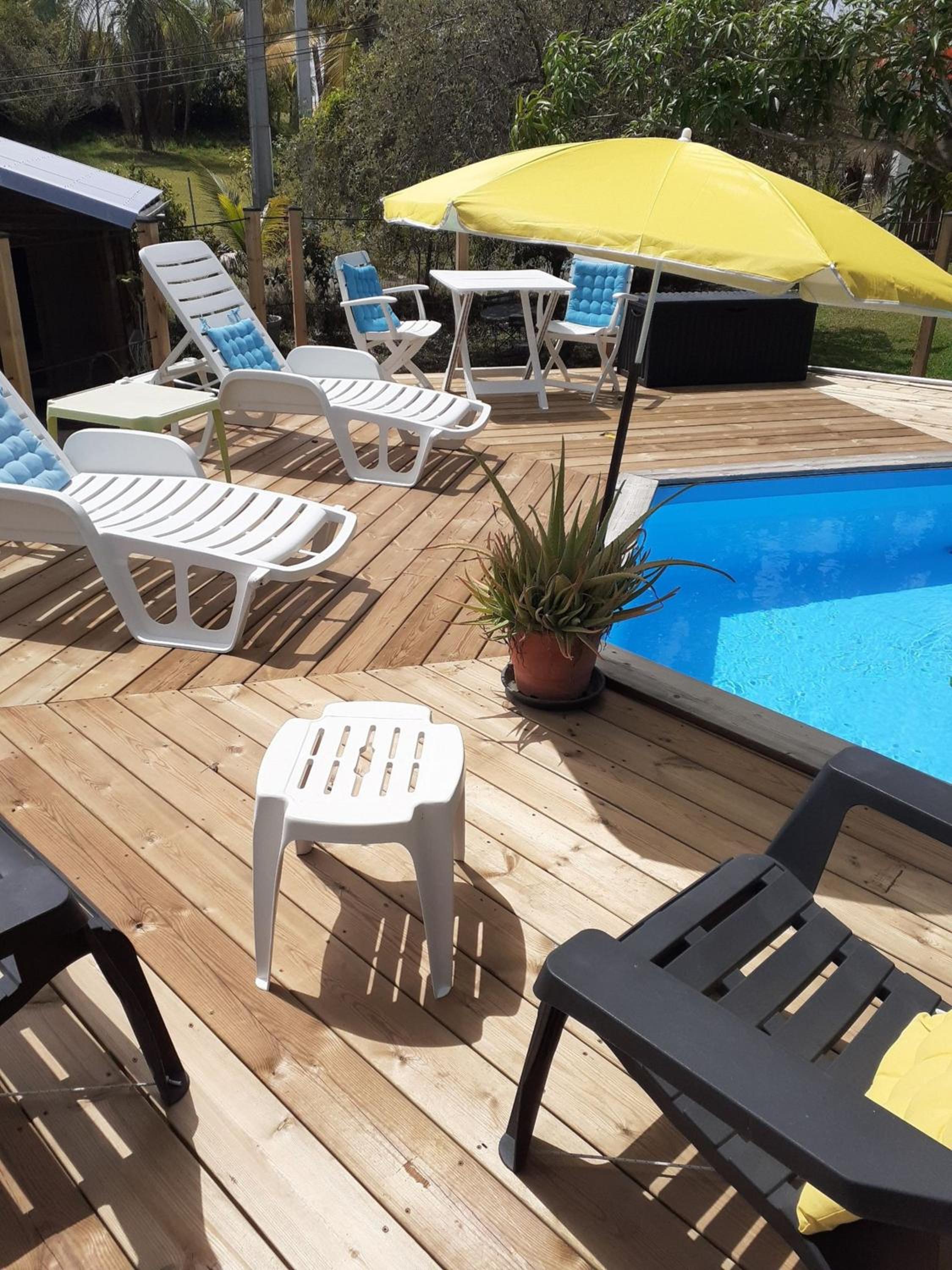 Maison conviviale a Sainte Anne avec Piscine view 3