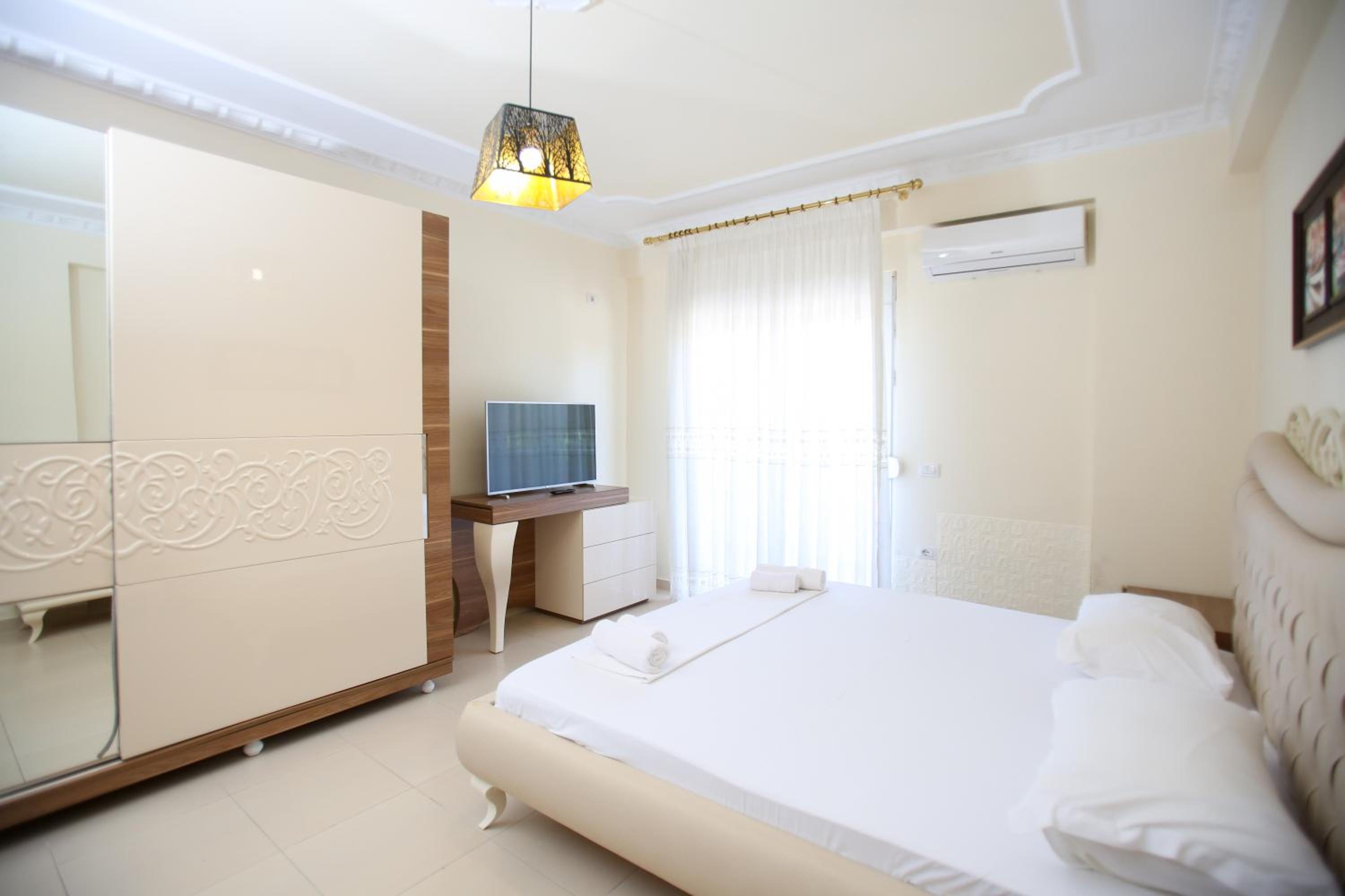 Oasis Apart-Hotel Residence Vlore