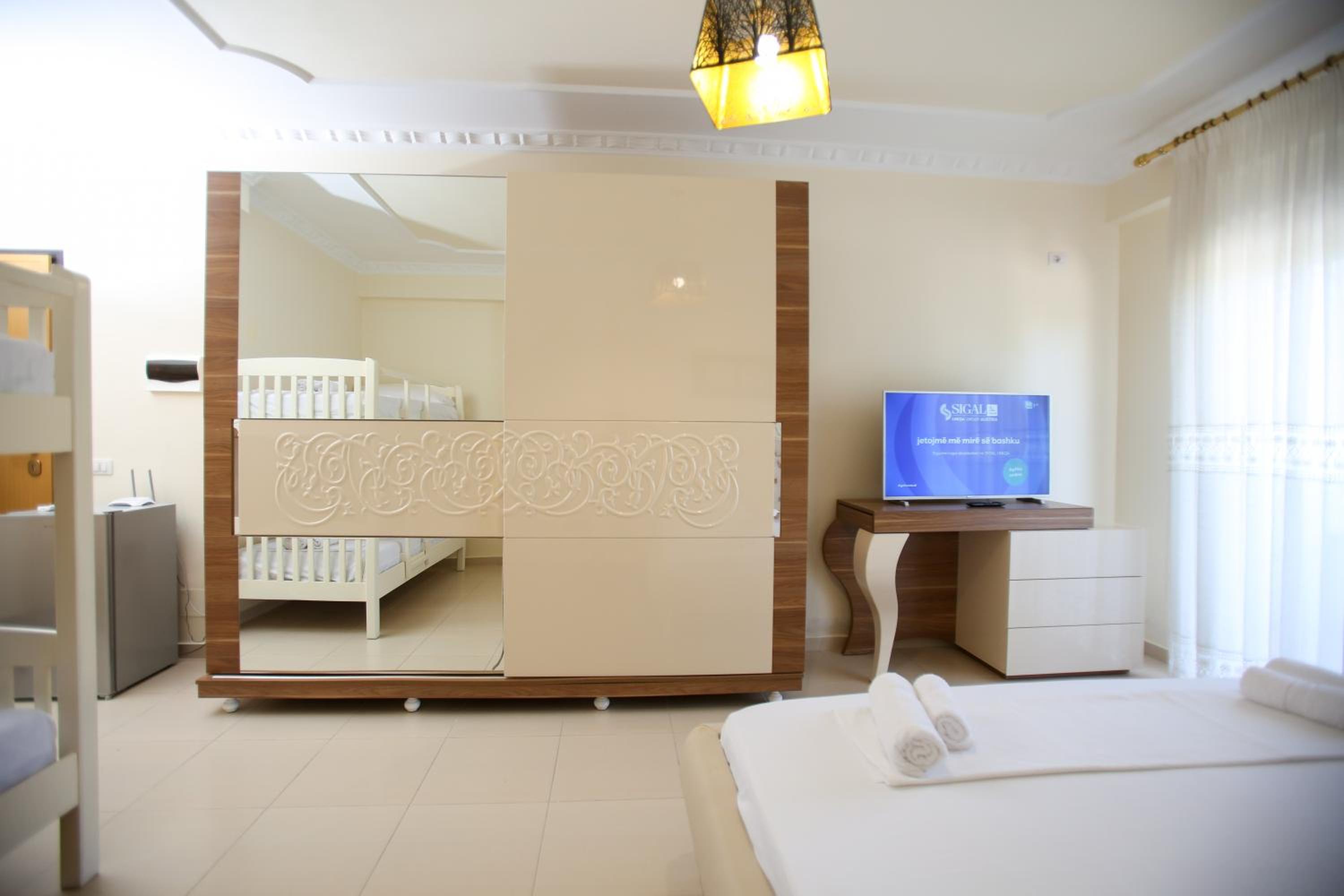 Oasis Apart-Hotel Residence Vlore