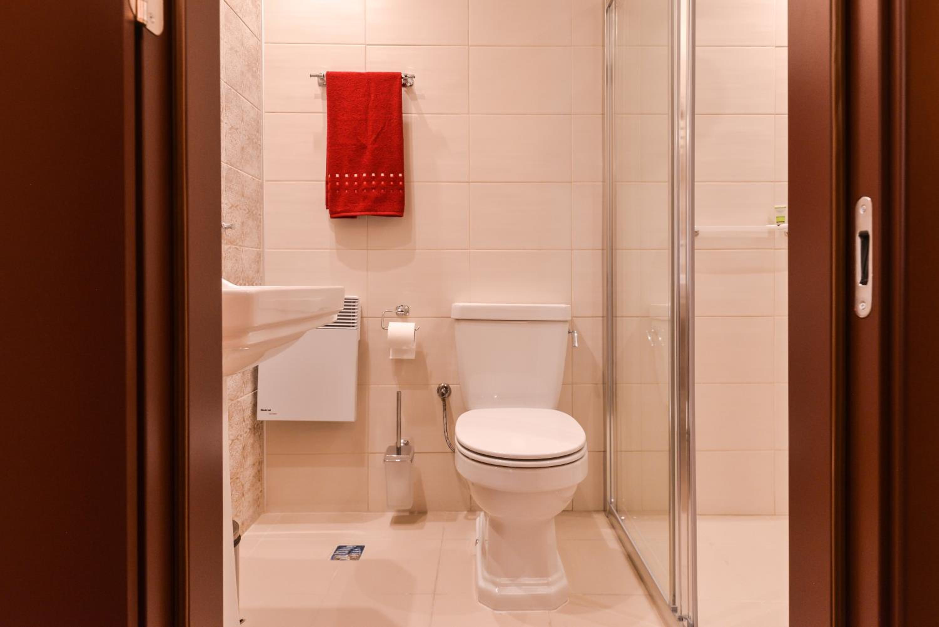 Elegant Jazzy 2-BDR Sofia Dream Suite