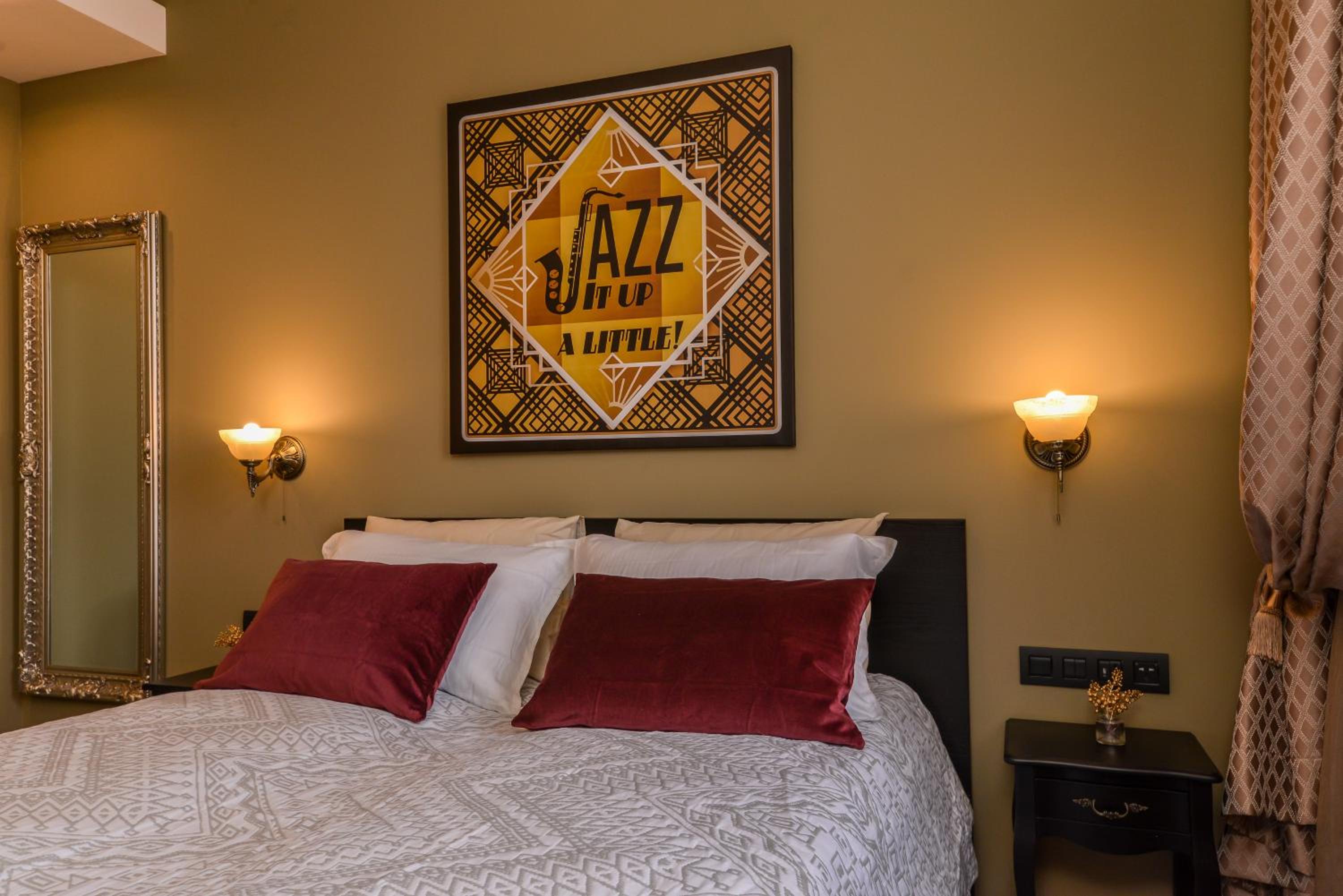 Elegant Jazzy 2-BDR Sofia Dream Suite