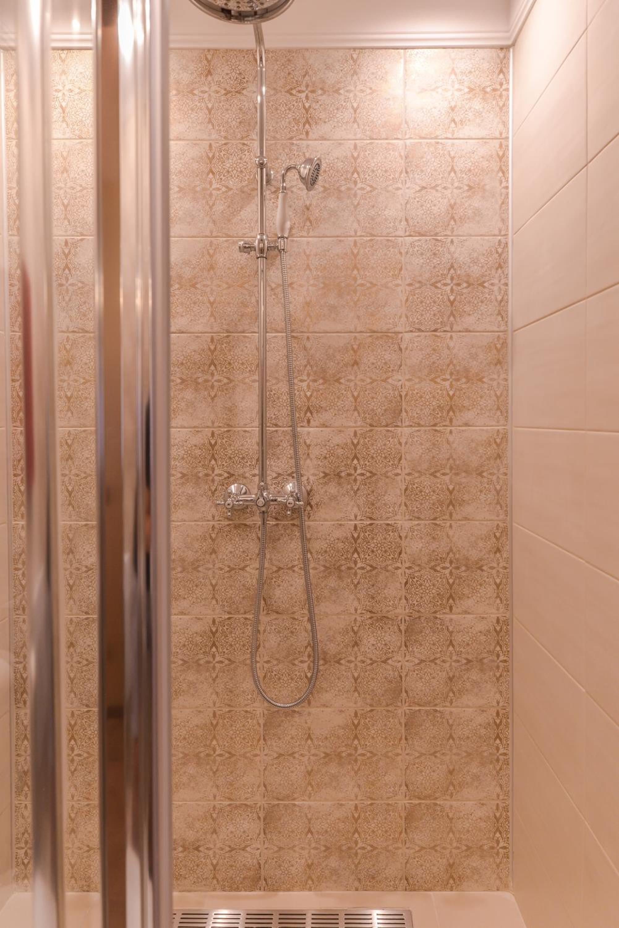 Elegant Jazzy 2-BDR Sofia Dream Suite