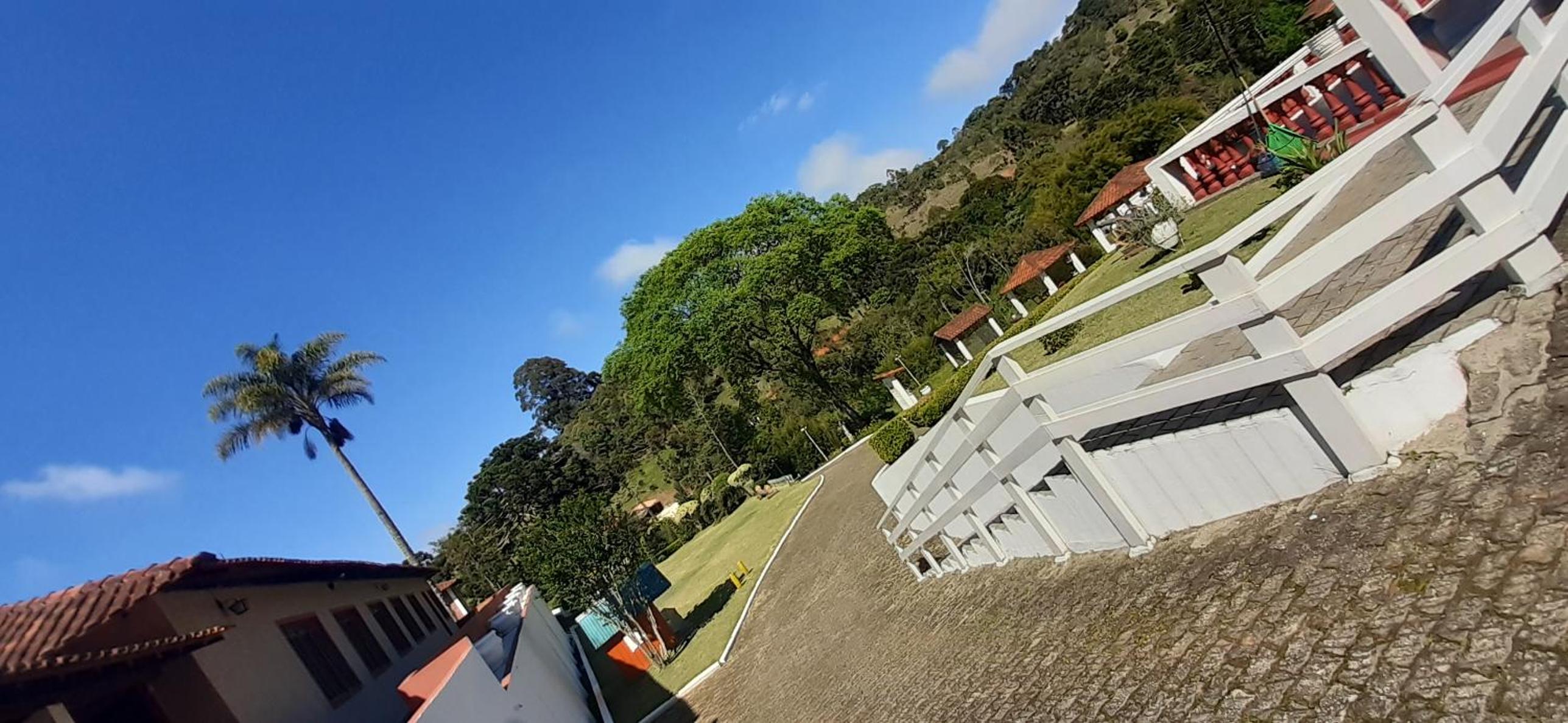 Chale na natureza dentro pousada pedacinho do ceu